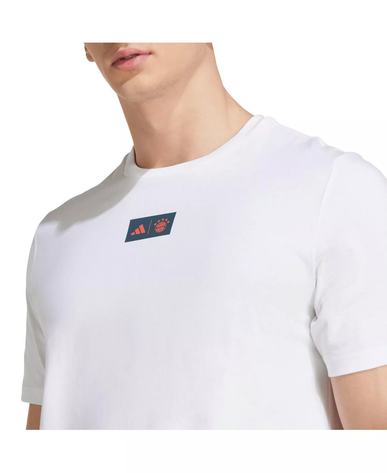 Men's White Bayern Munich Jersey Hook T-Shirt - White - L