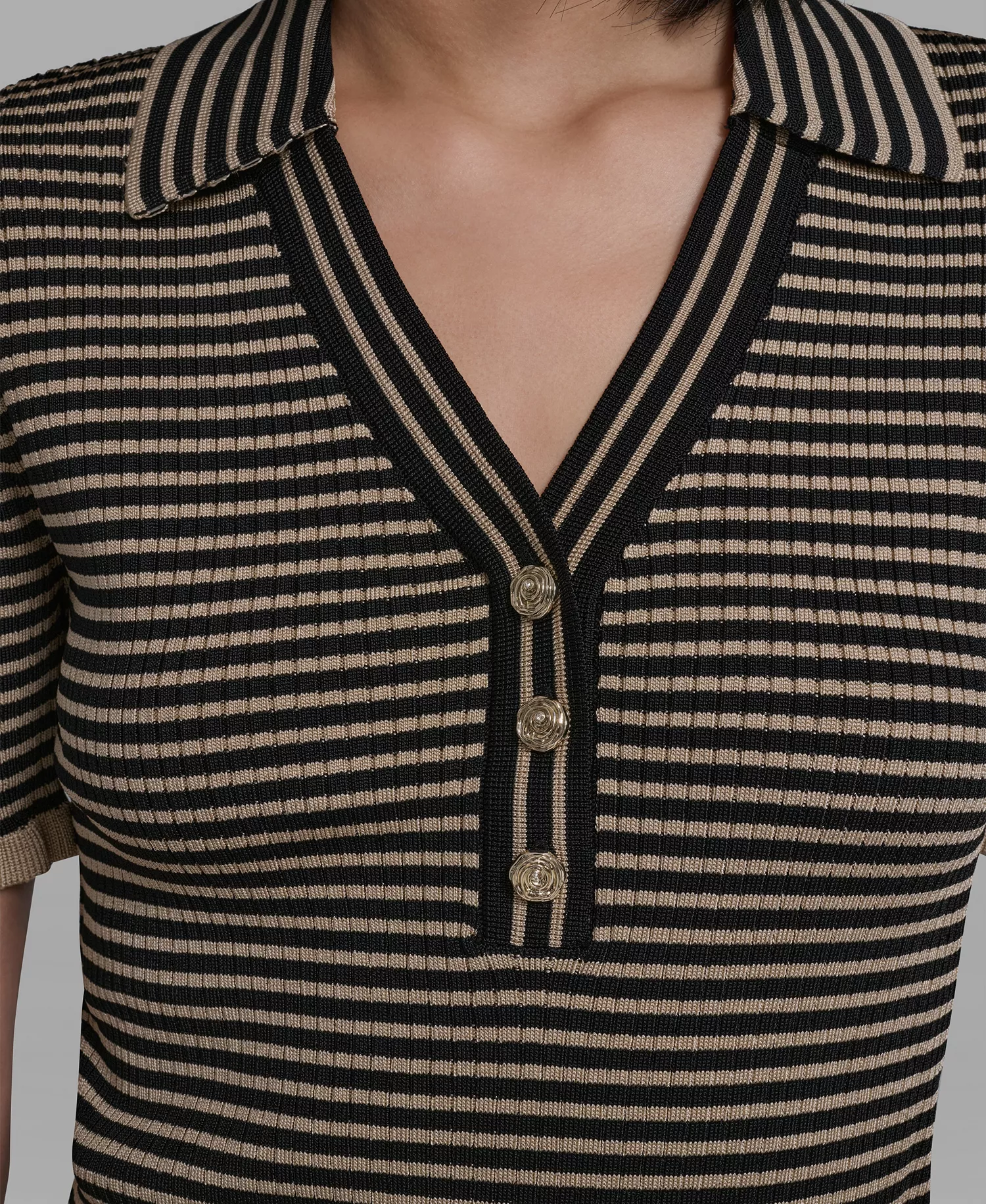 Women's Collared Short-Sleeves Sweater - French Beige/black - L