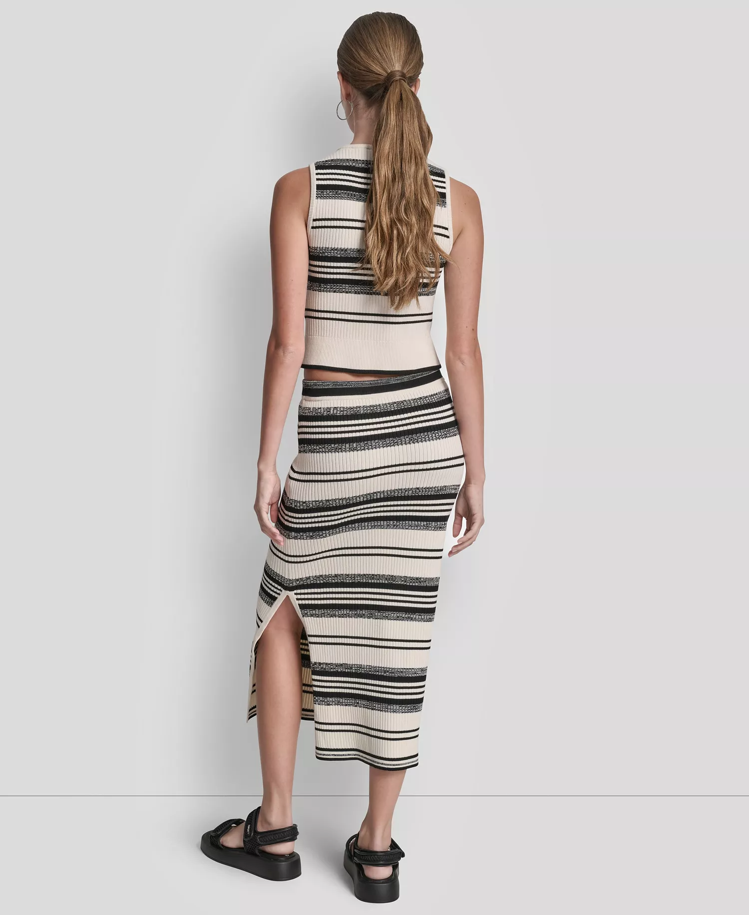 Women's Ribbed Stripe Pull-On Midi Skirt - Eggnog/black - L