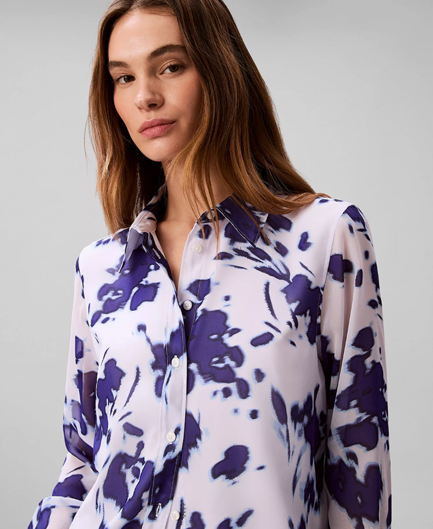 Women's Printed Relaxed Button-Down Shirt - Brilliant White Swept Floral Print - L
