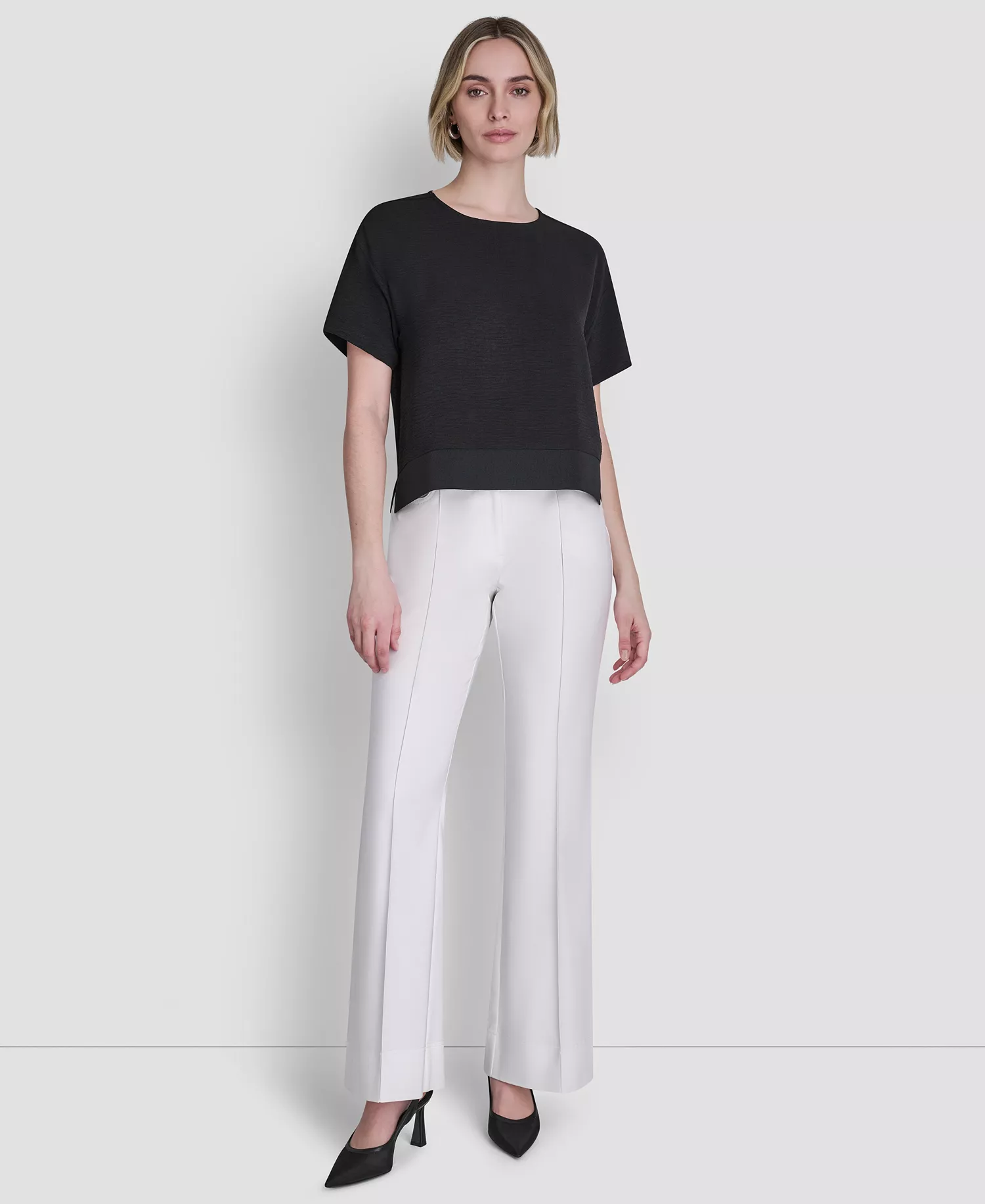 Women's Textured Woven Short-Sleeve Crew Neck Top - Black - L