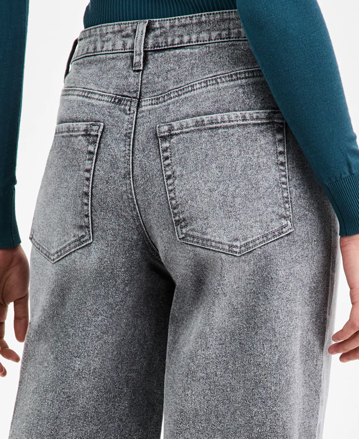 Women's Rhinestone Embellished Barrel-Leg Jeans, Macy's Exclusive - Gray Wash - 0