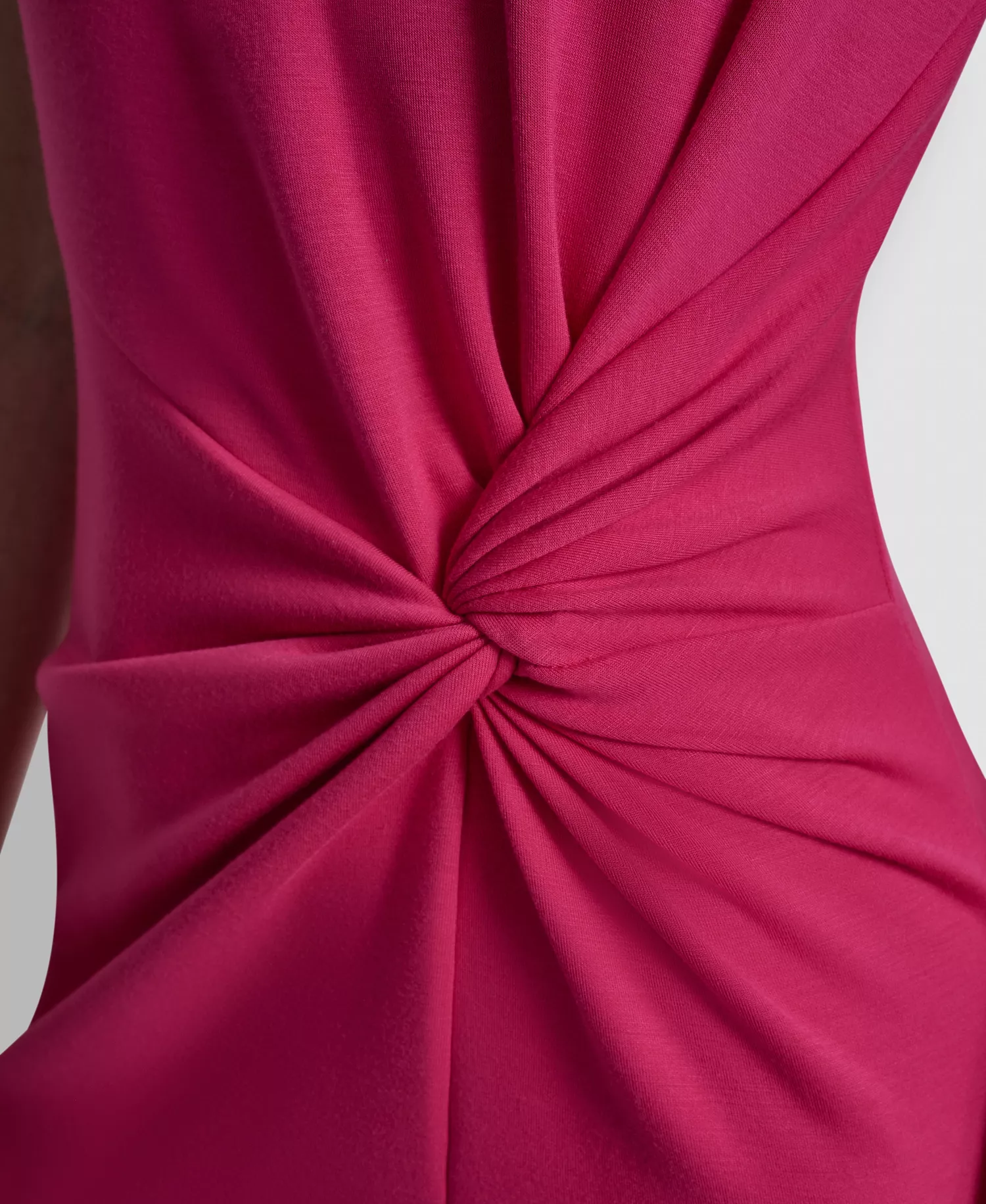 Women's Sleeveless Jewel Neck Knot Front Dress - Hot Pink - 10