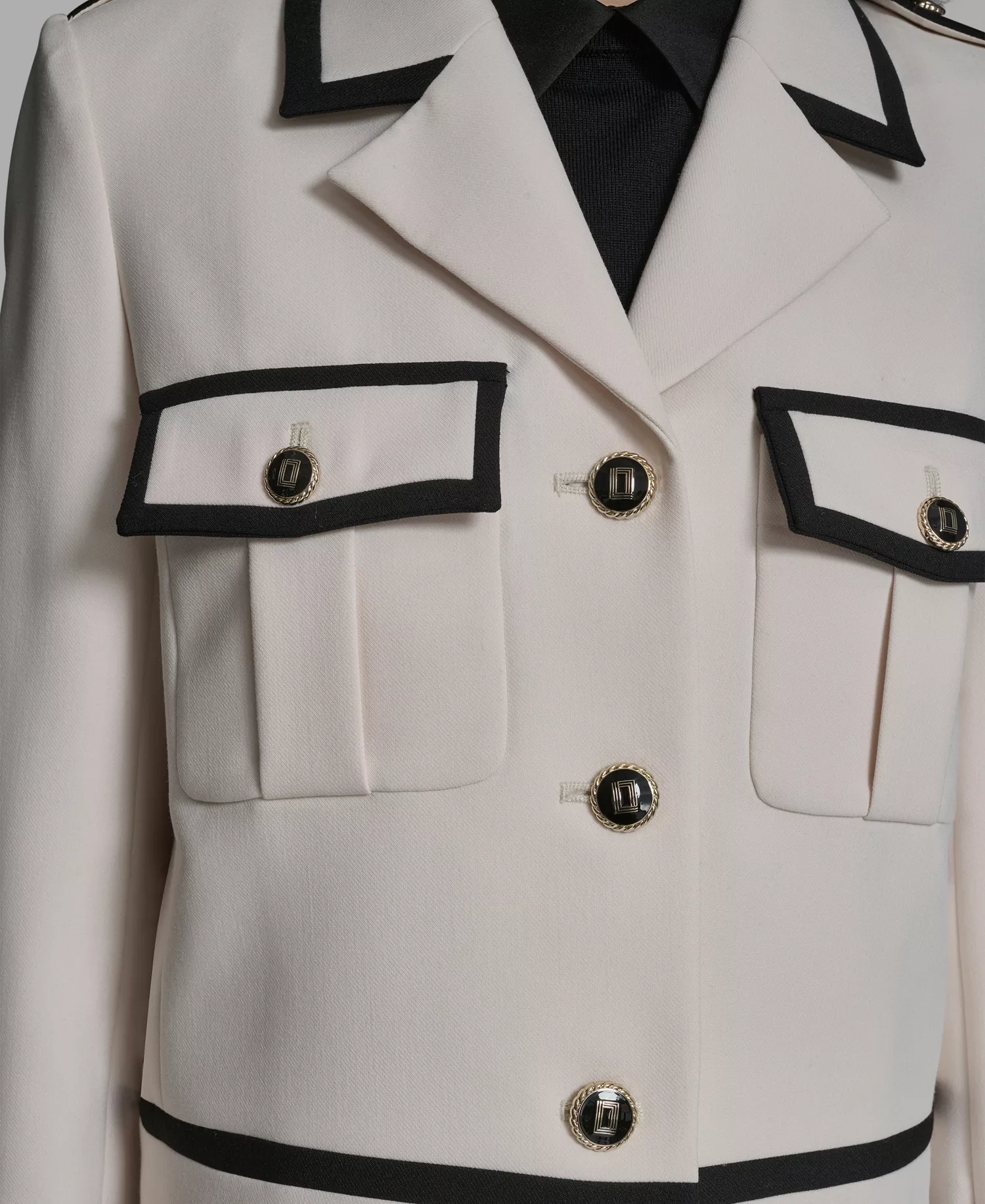 Women's Notch Lapel Cropped Jacket - Bisque/blk - 0
