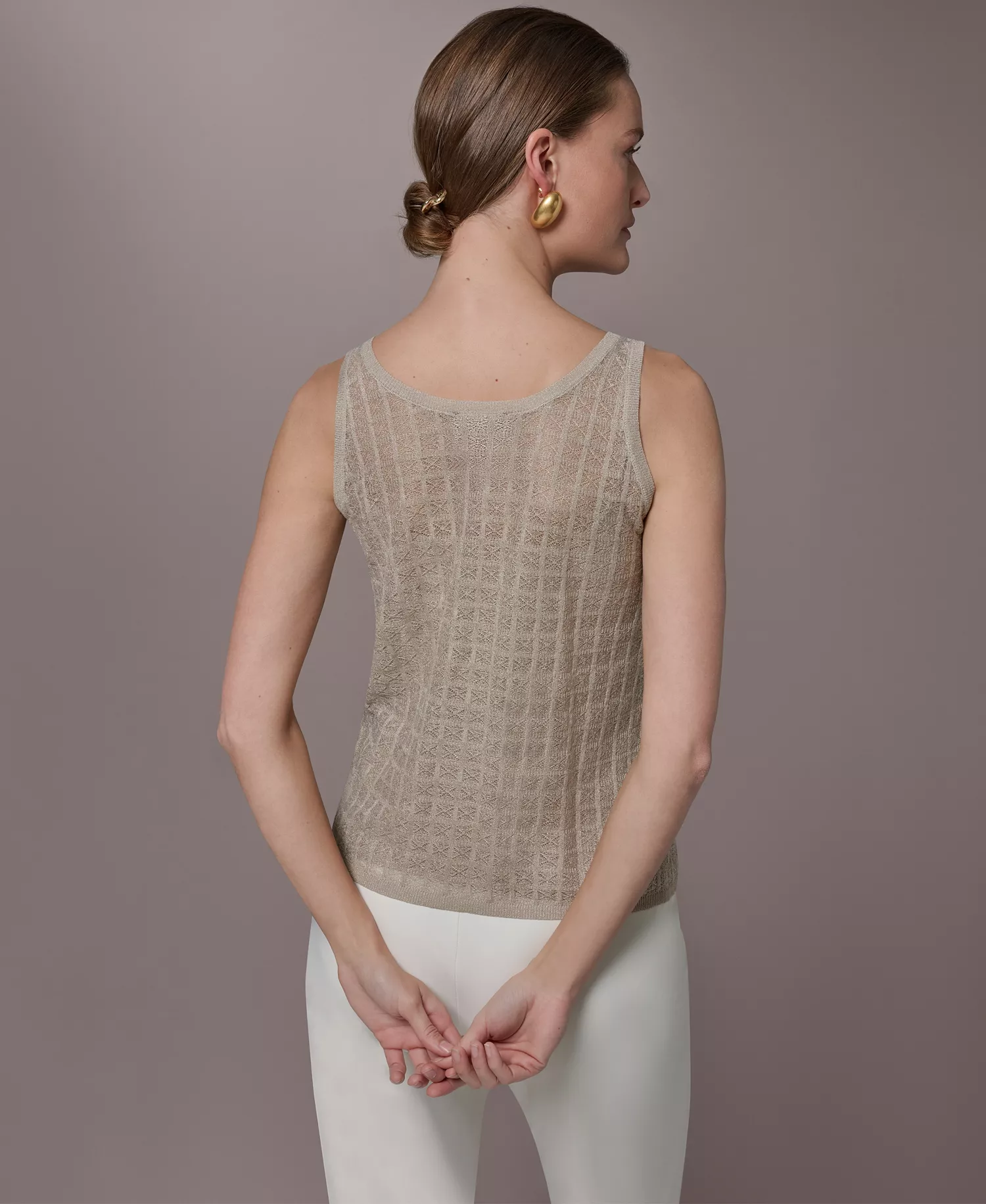 Women's Grid Pattern Sleeveless Sweater - Tuscan Gray - L