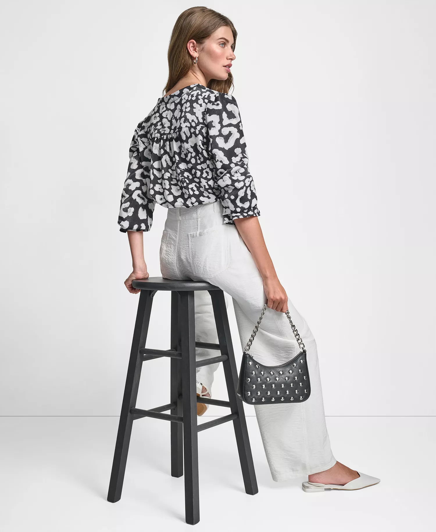 Women's Long-Sleeve Split-Neck Top - Black Leopard - S