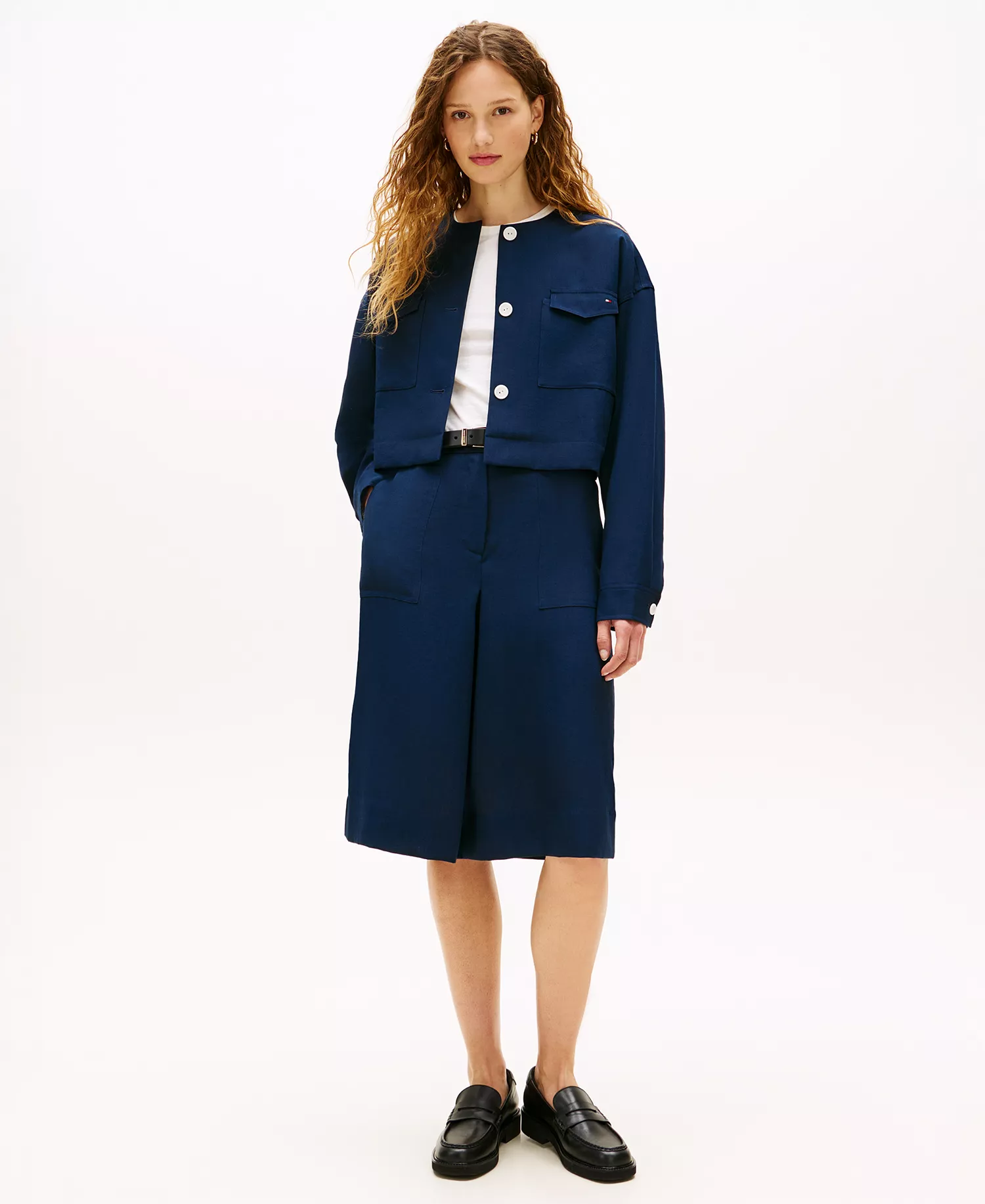 Women's Tailored Crew Neck Cropped Jacket - Dark Night Navy - 34