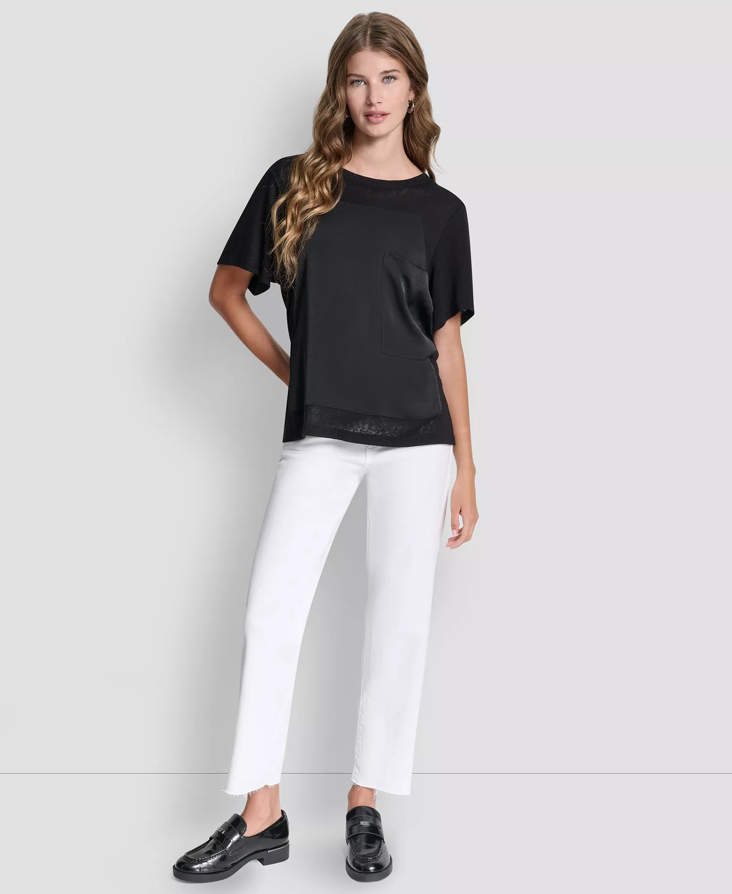 Women's Crewneck Short Sleeve T-Shirt - Black - L