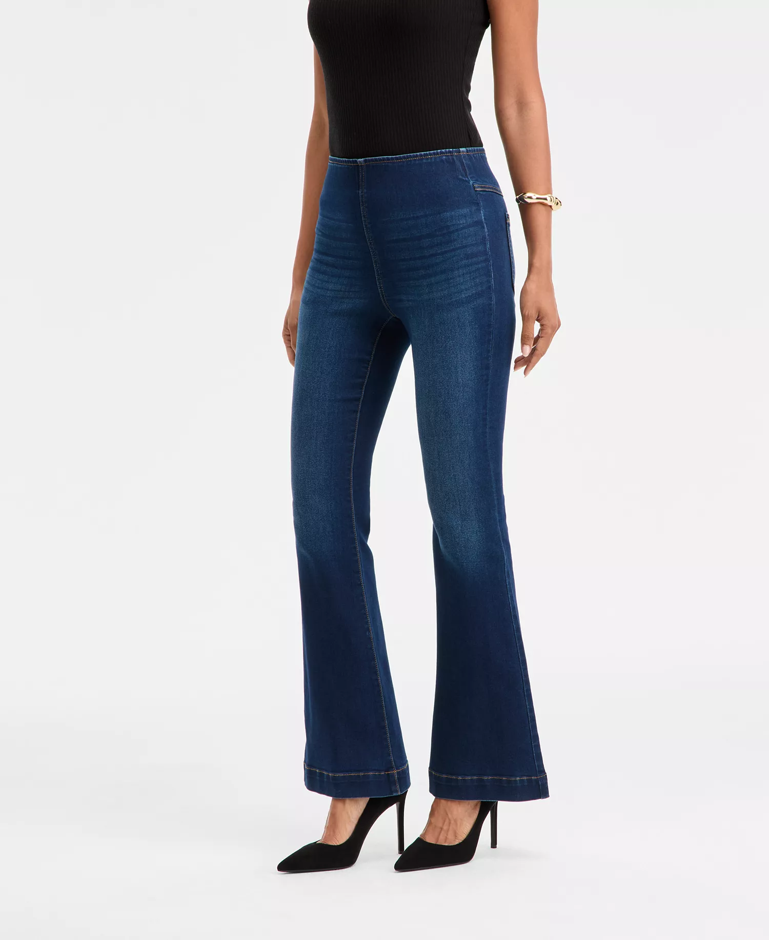 Women's High-Rise Pull-On Flare-Leg Jeans, Macy's Exclusive - Cranberry Wash - 10