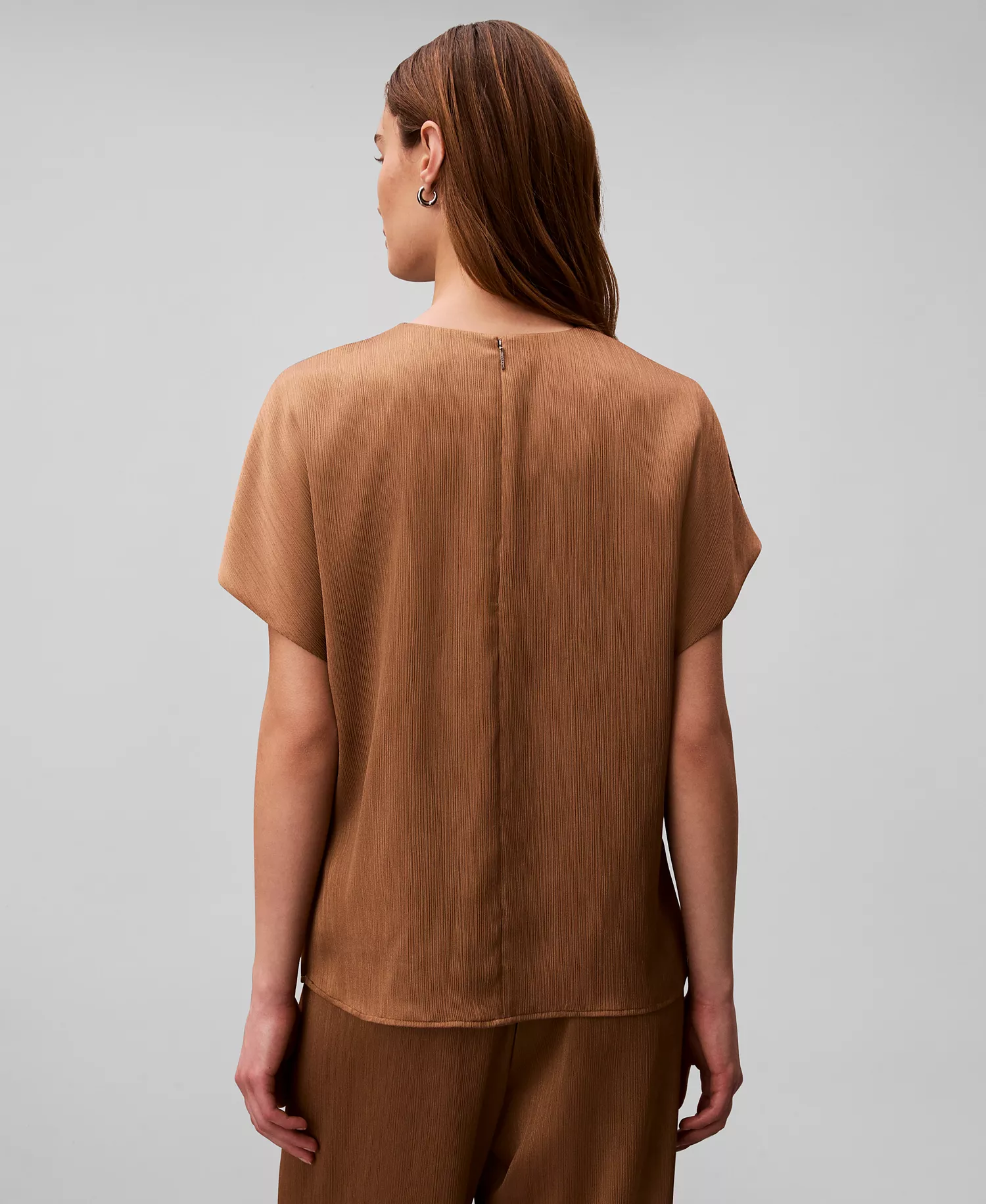 Women's Plisse Short-Sleeve Top - Executive Brown - L