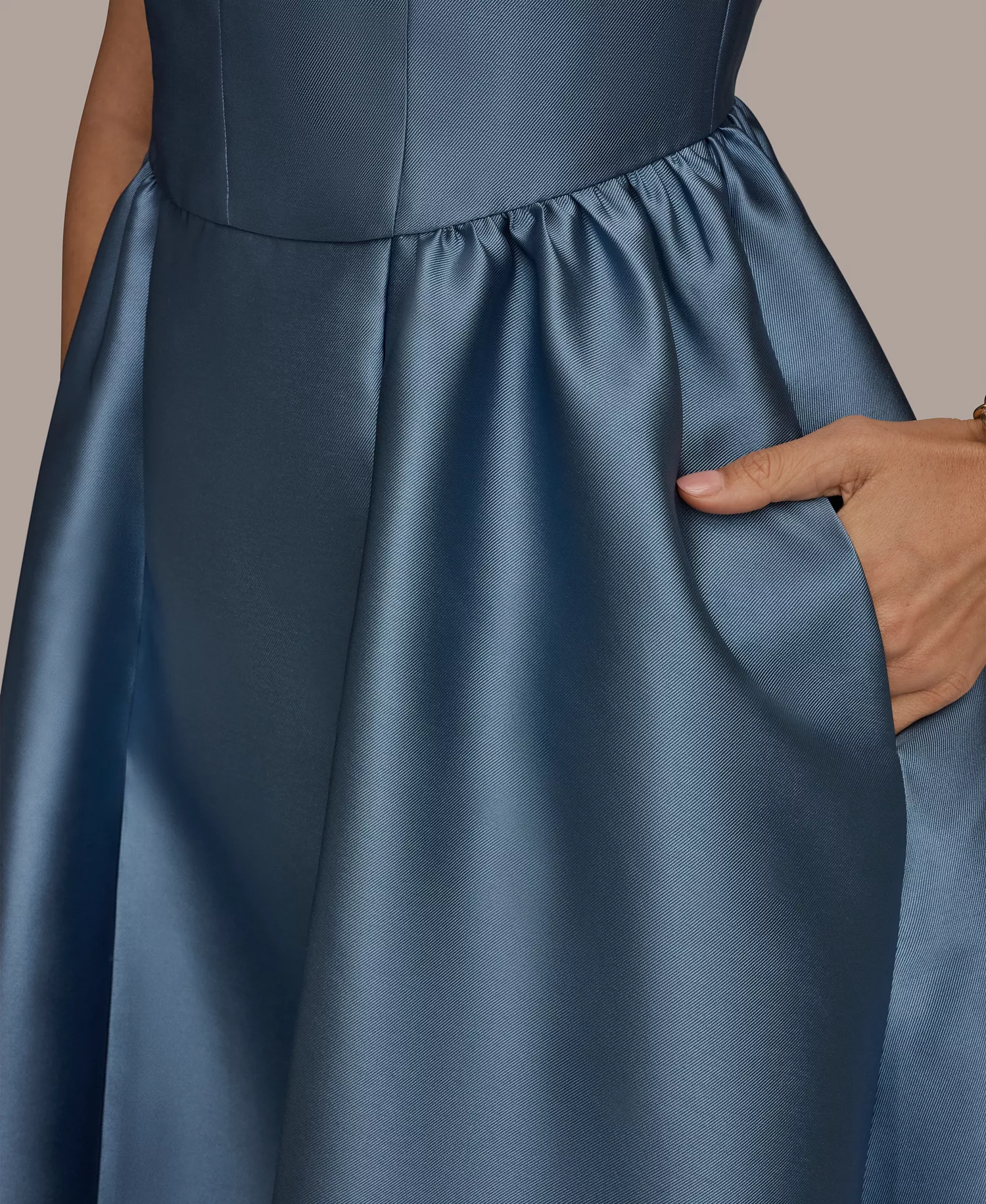 Women's Sleeveless V-Neck A-Line Midi Dress - Washed Indigo - 10
