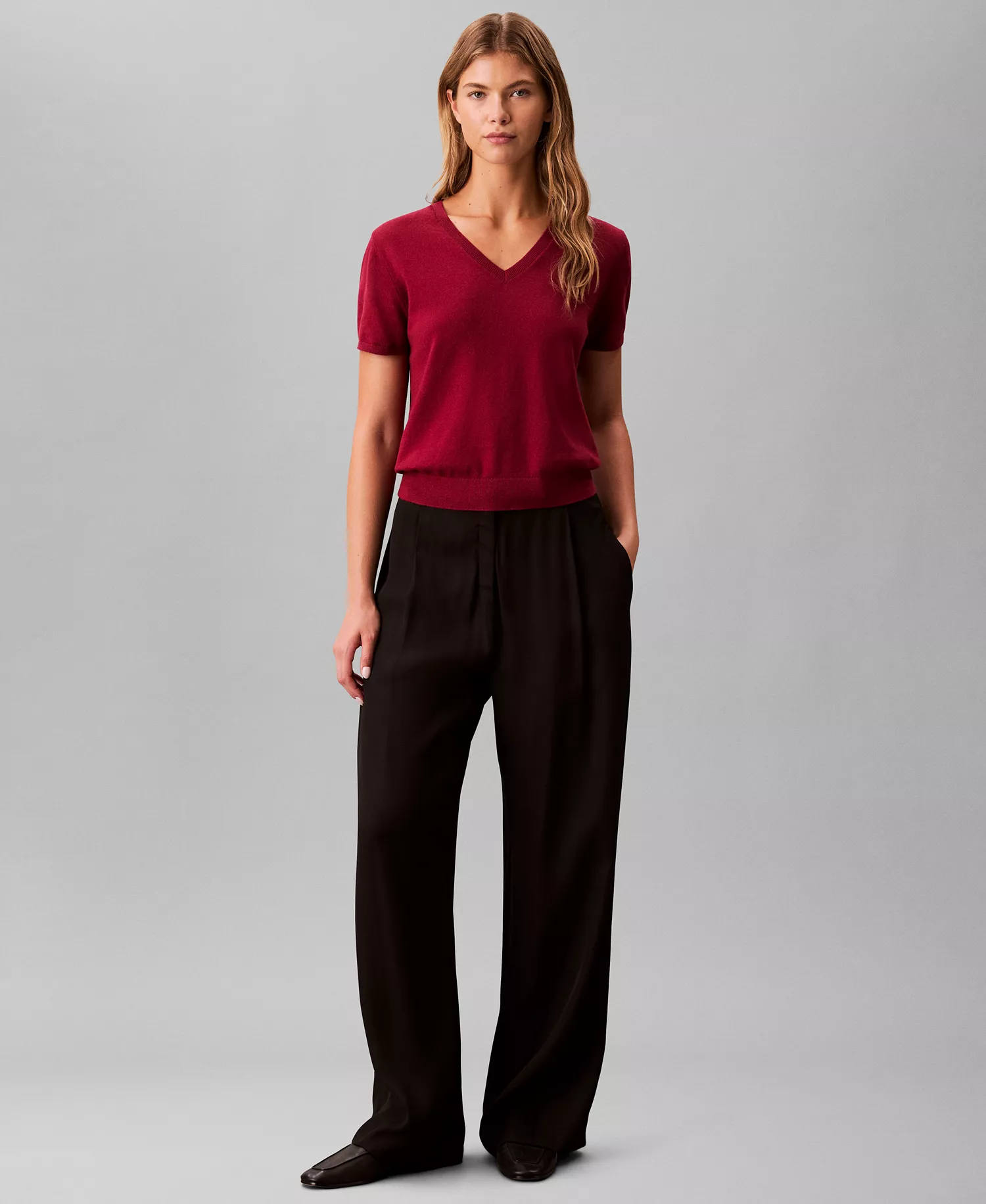 Women's Short Sleeve V-Neck Sweater - Maya Blue - M