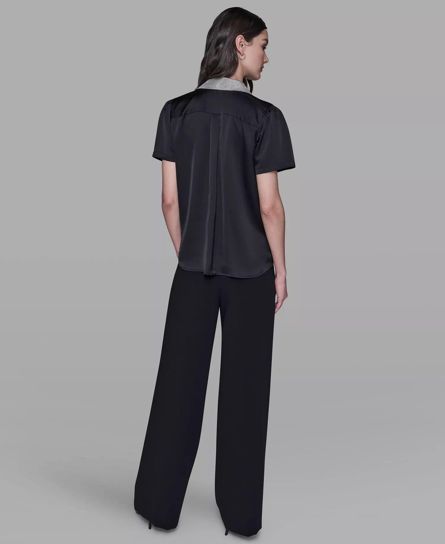 Women's Collar Rhinestone Embellished Short Sleeve Top - Black - M