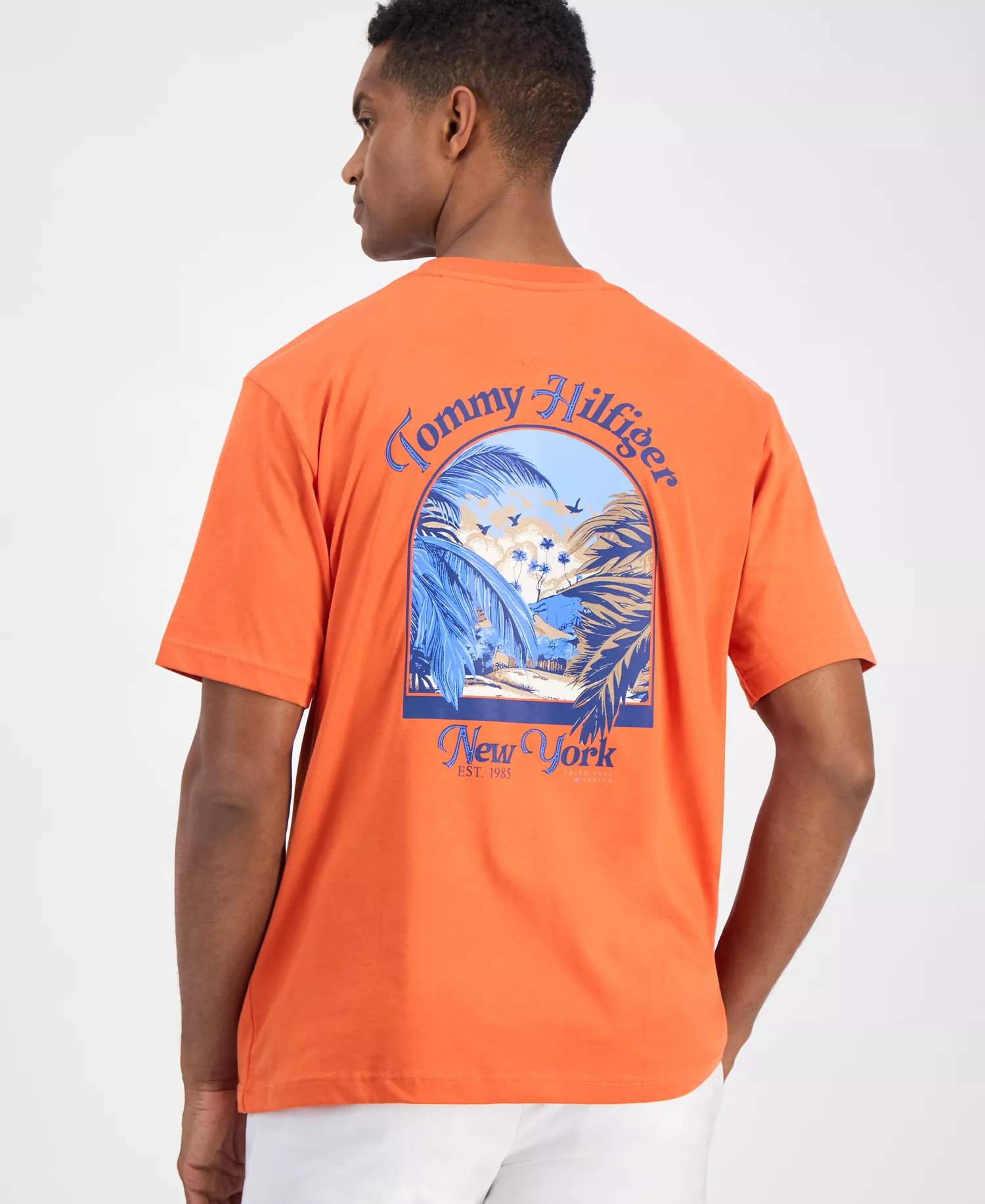 Men's Relaxed Fit Short Sleeve Crewneck Logo Graphic T-Shirt - Brilliant Orange - M