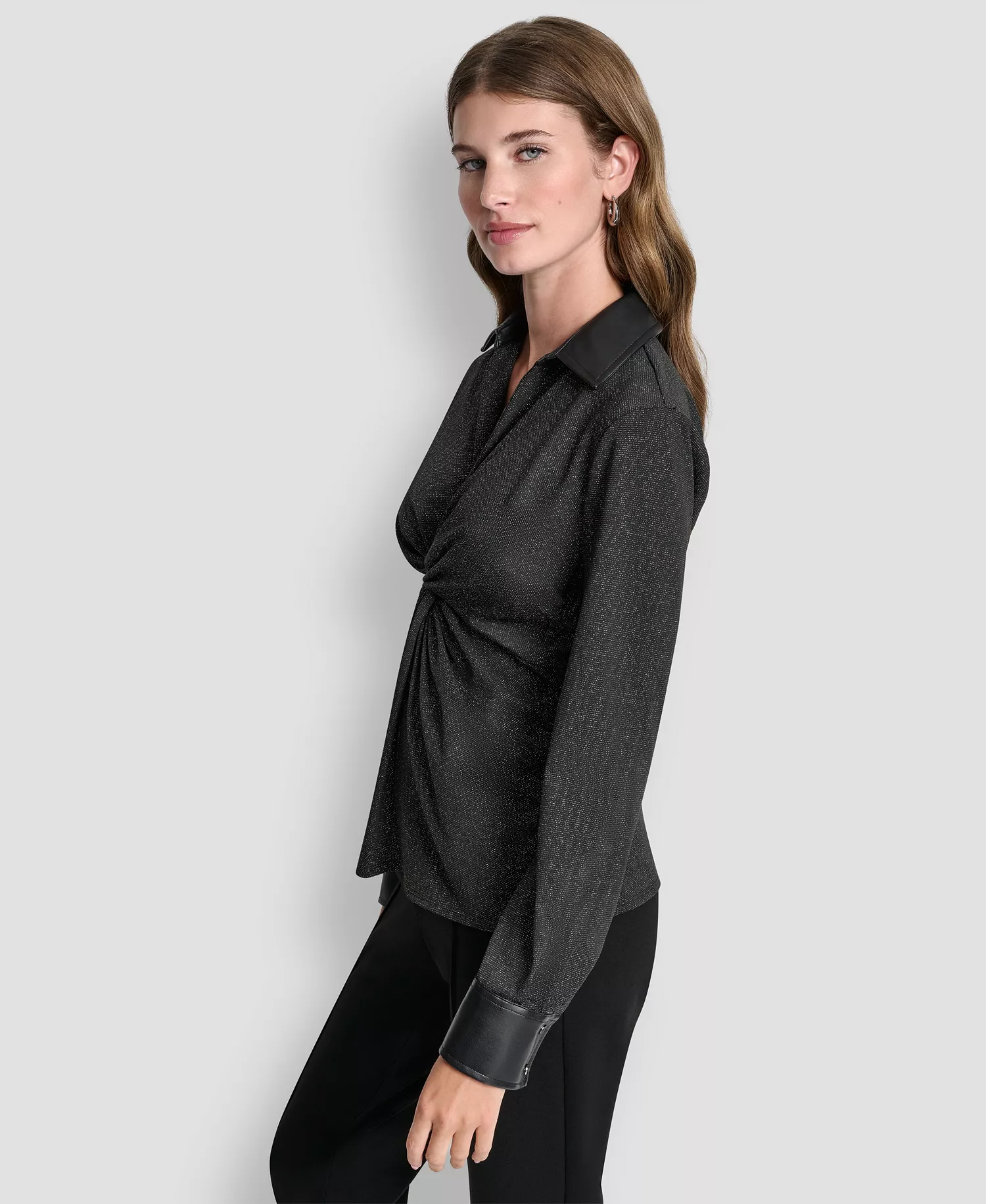 Women's Knit Twist Front V-Neck Top - Black/silver - L