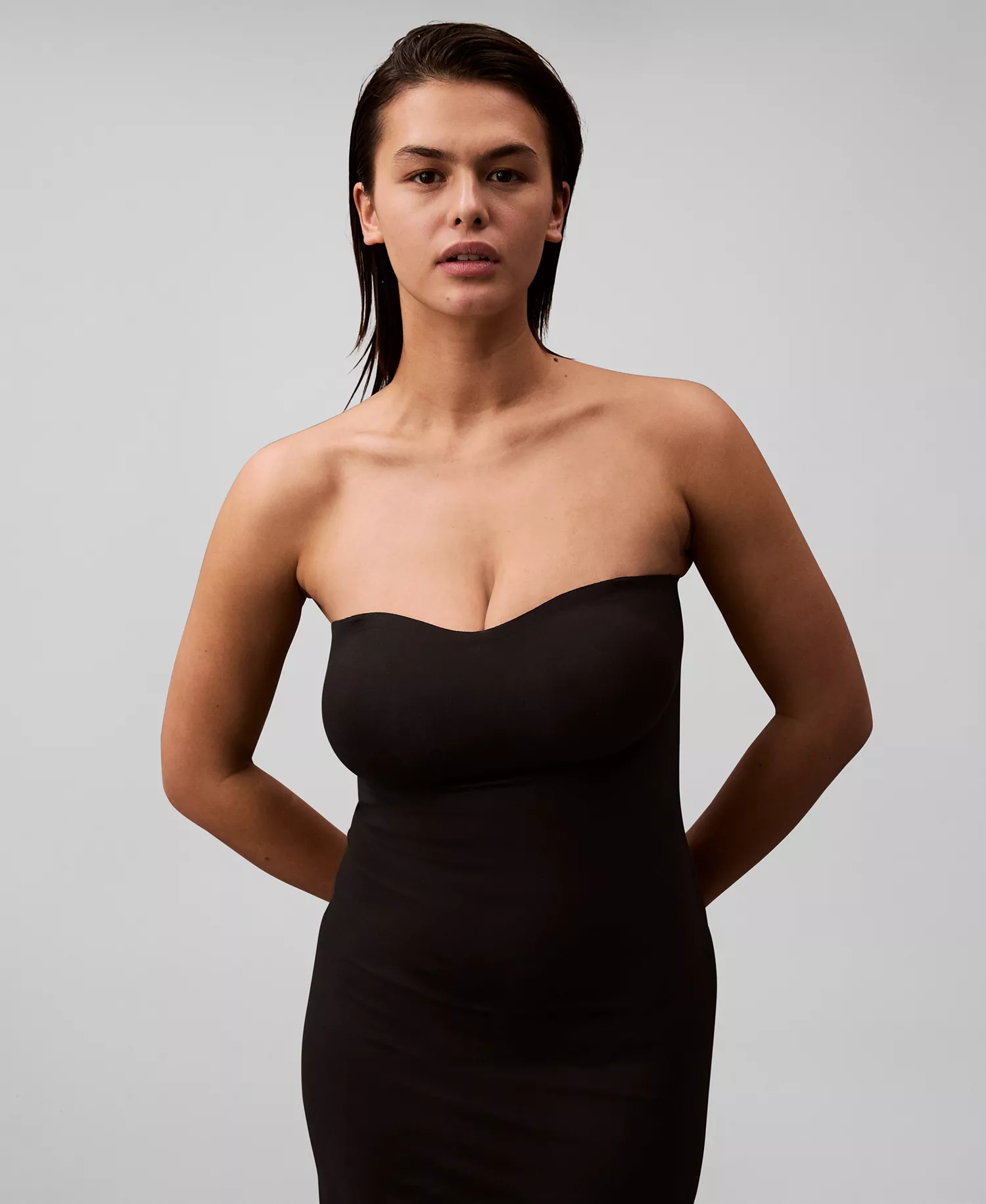 Women's Stay-Put Firm Stretch Shapewear Slip QF8197 - Black - M