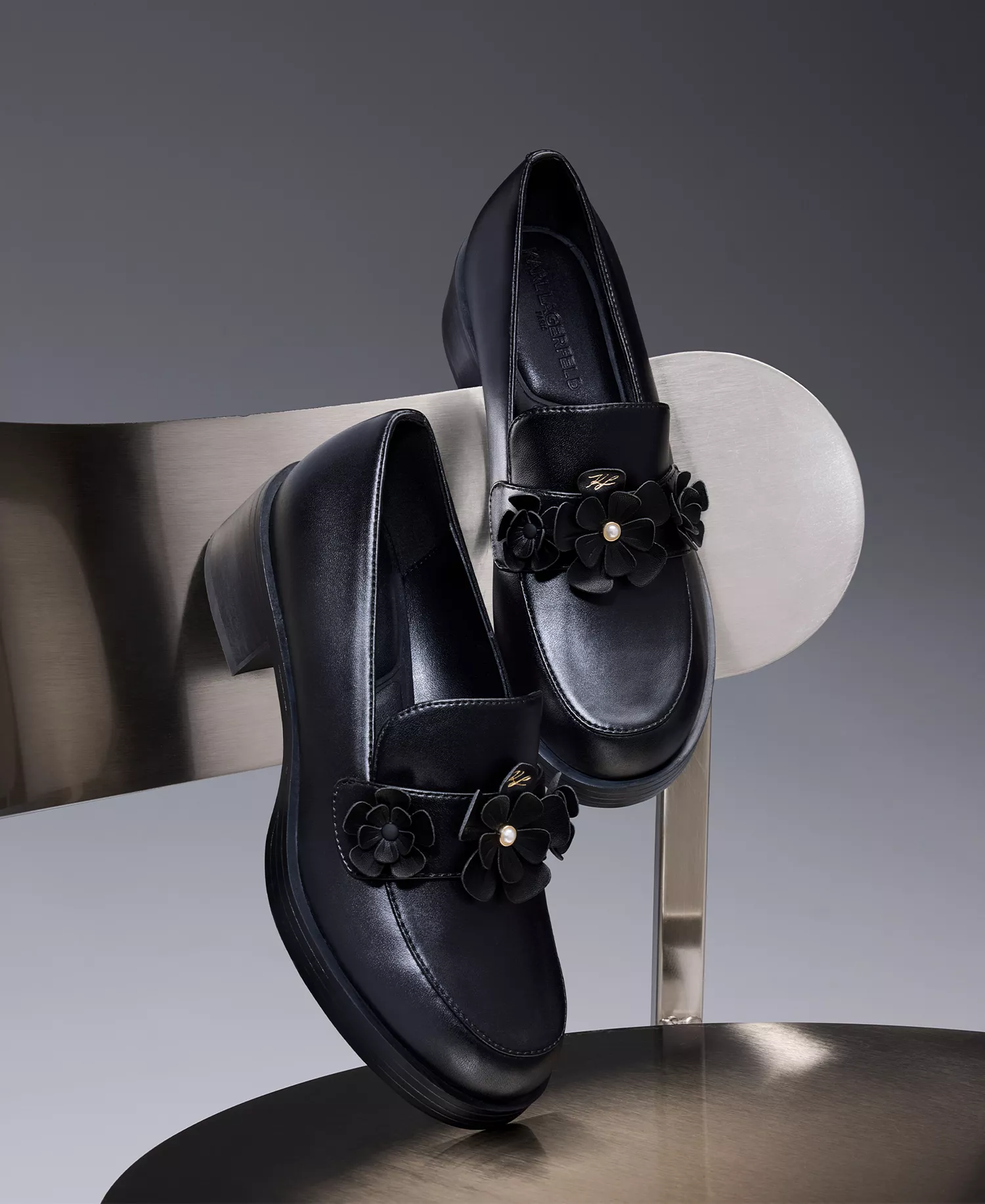 Women's Camilia Fleur Loafers - Black - 10