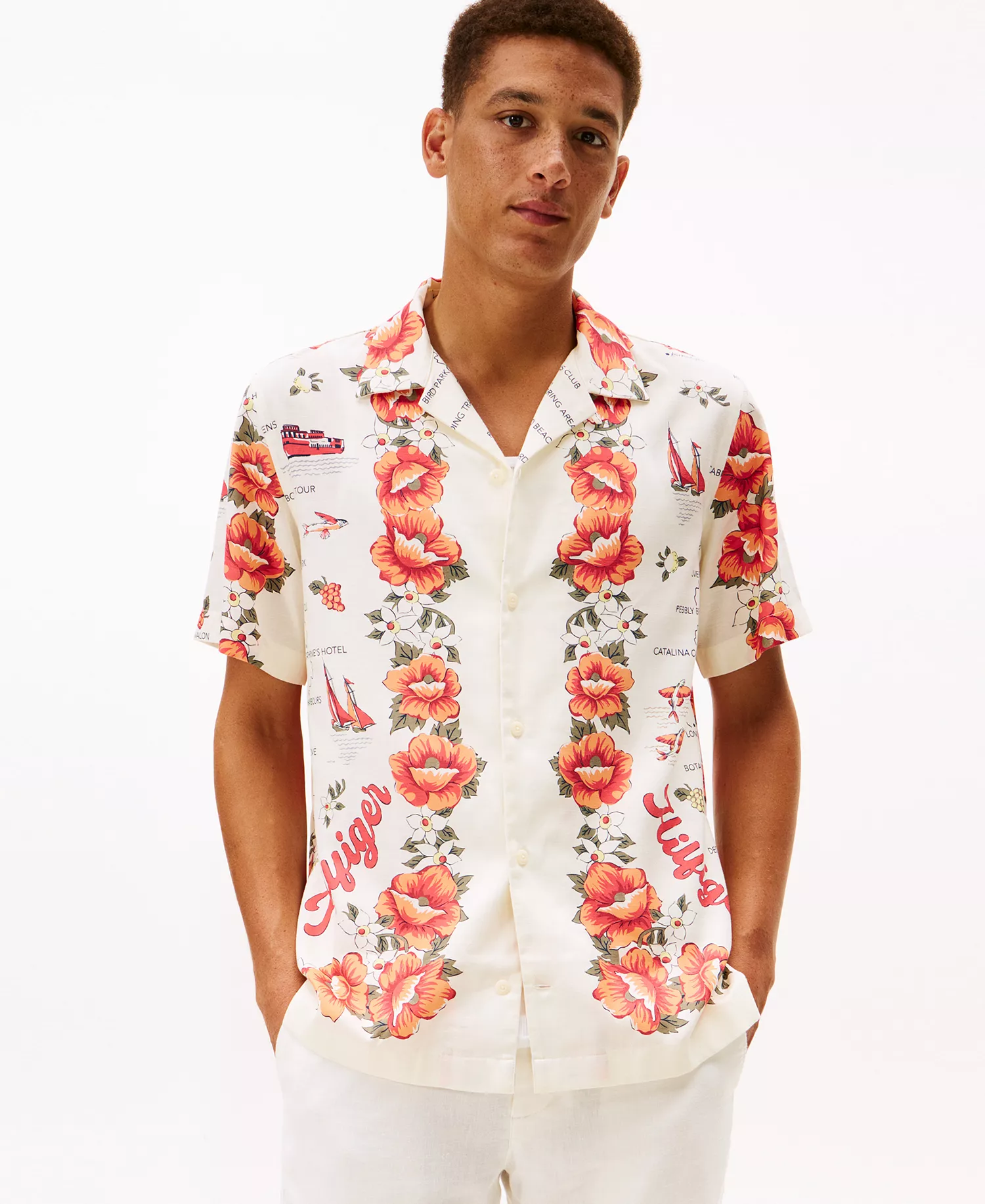 Men's Catalina Floral Print Camp Collar Short Sleeve Shirt - Ivory Petal / Allover - M