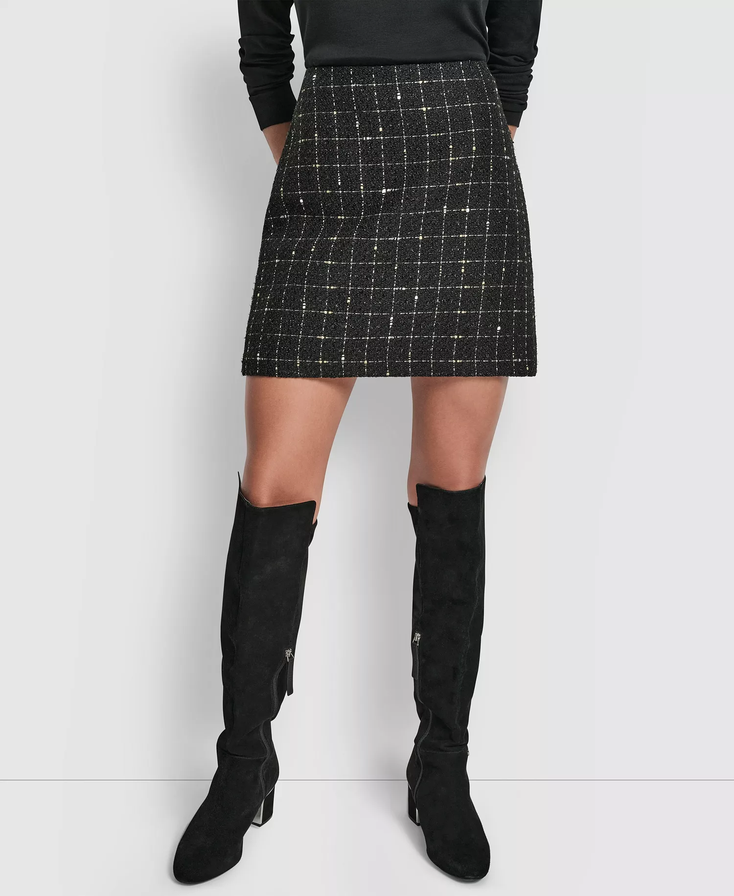 Women's Back Darts Mini Skirt - Black/Golld Windowpane Boucle - 0
