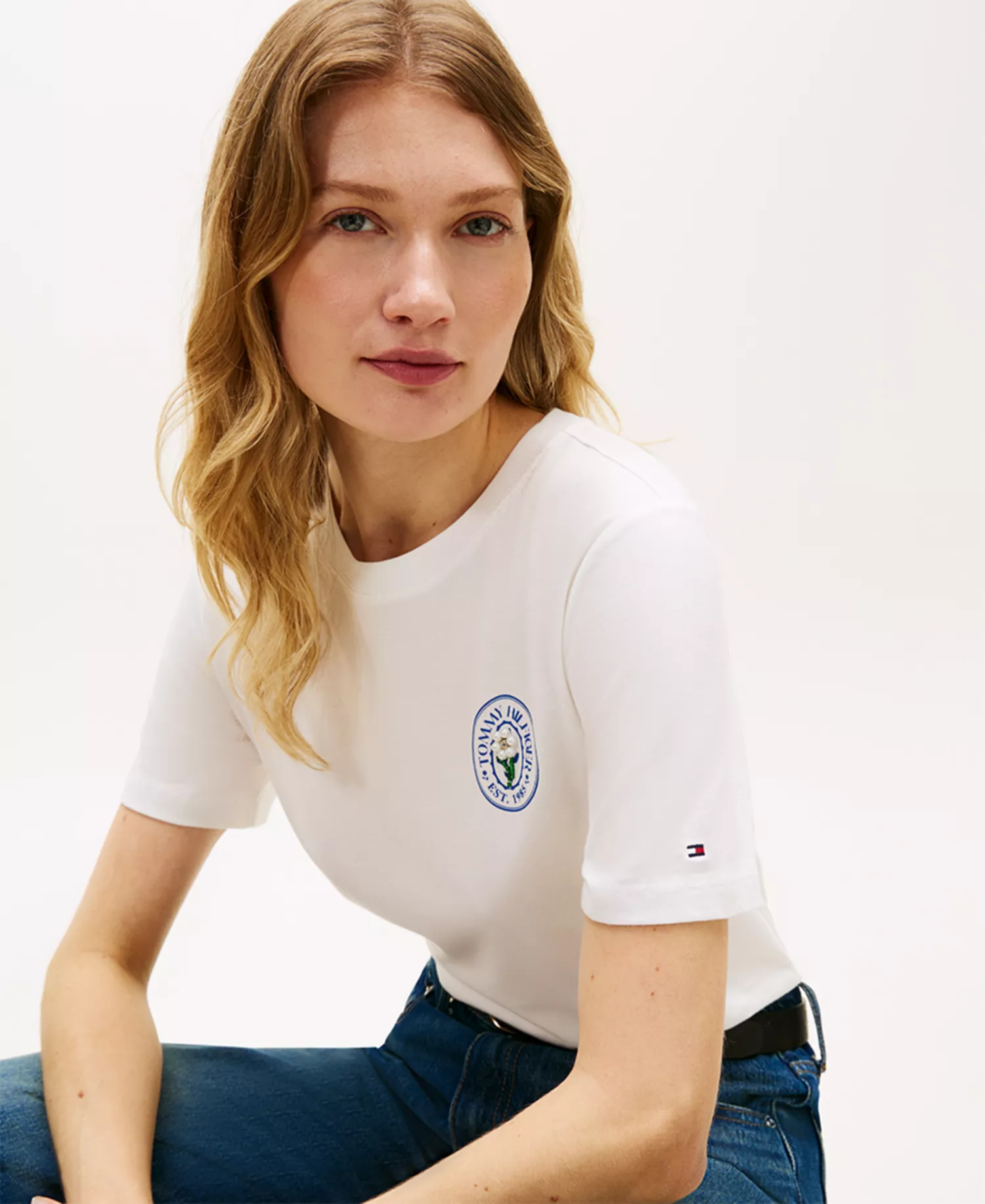 Women's Graphic Logo T-Shirt - Ecru - L