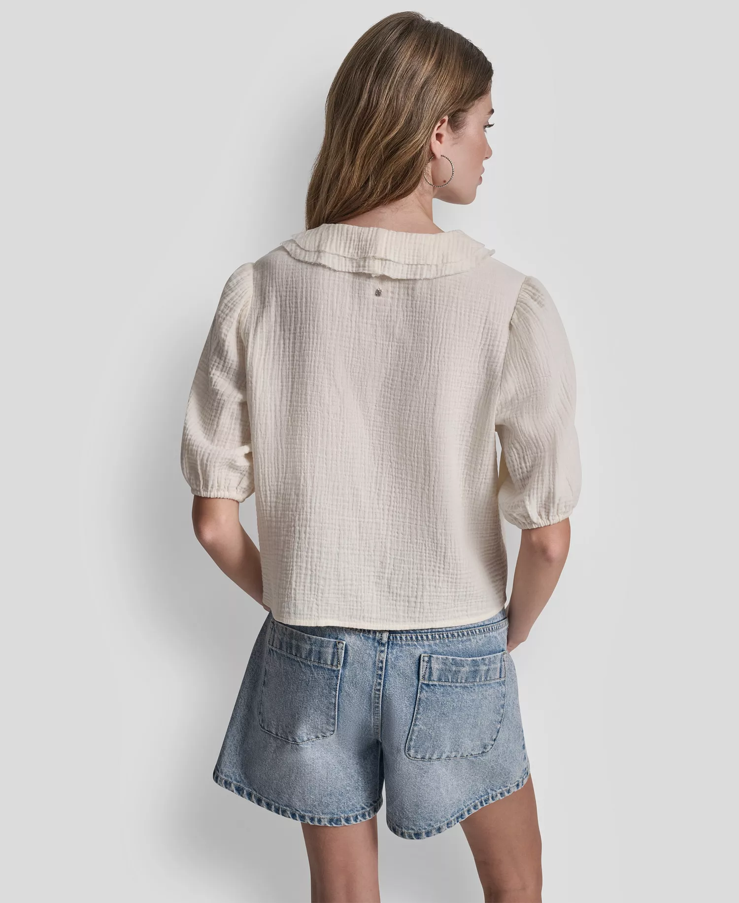 Women's V-Neck Short Puff Sleeve Tie-Front Shirt - Eggnog - L