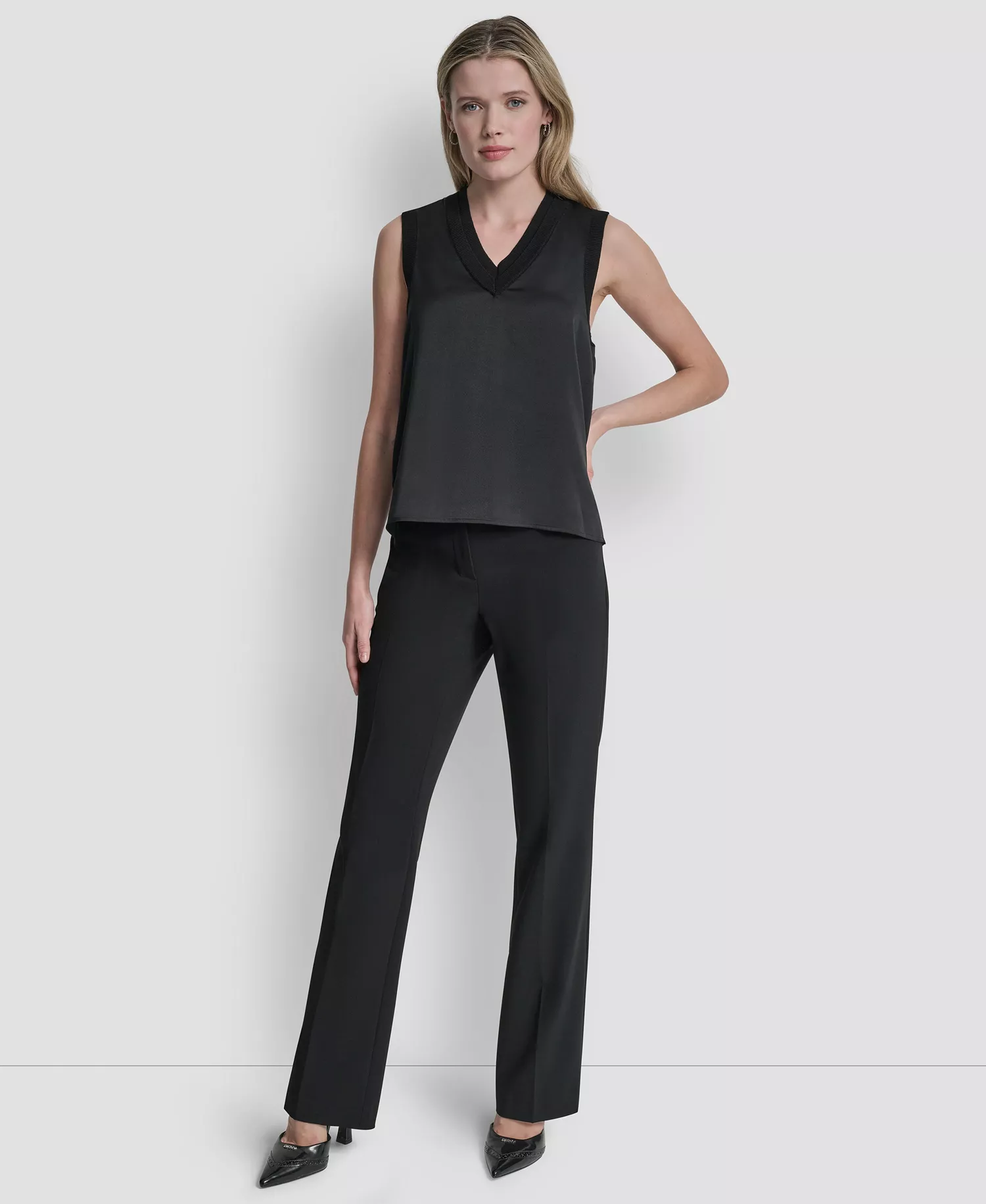 Women's Mixed Media V-Neck Sleeveless Sweater - Black - L