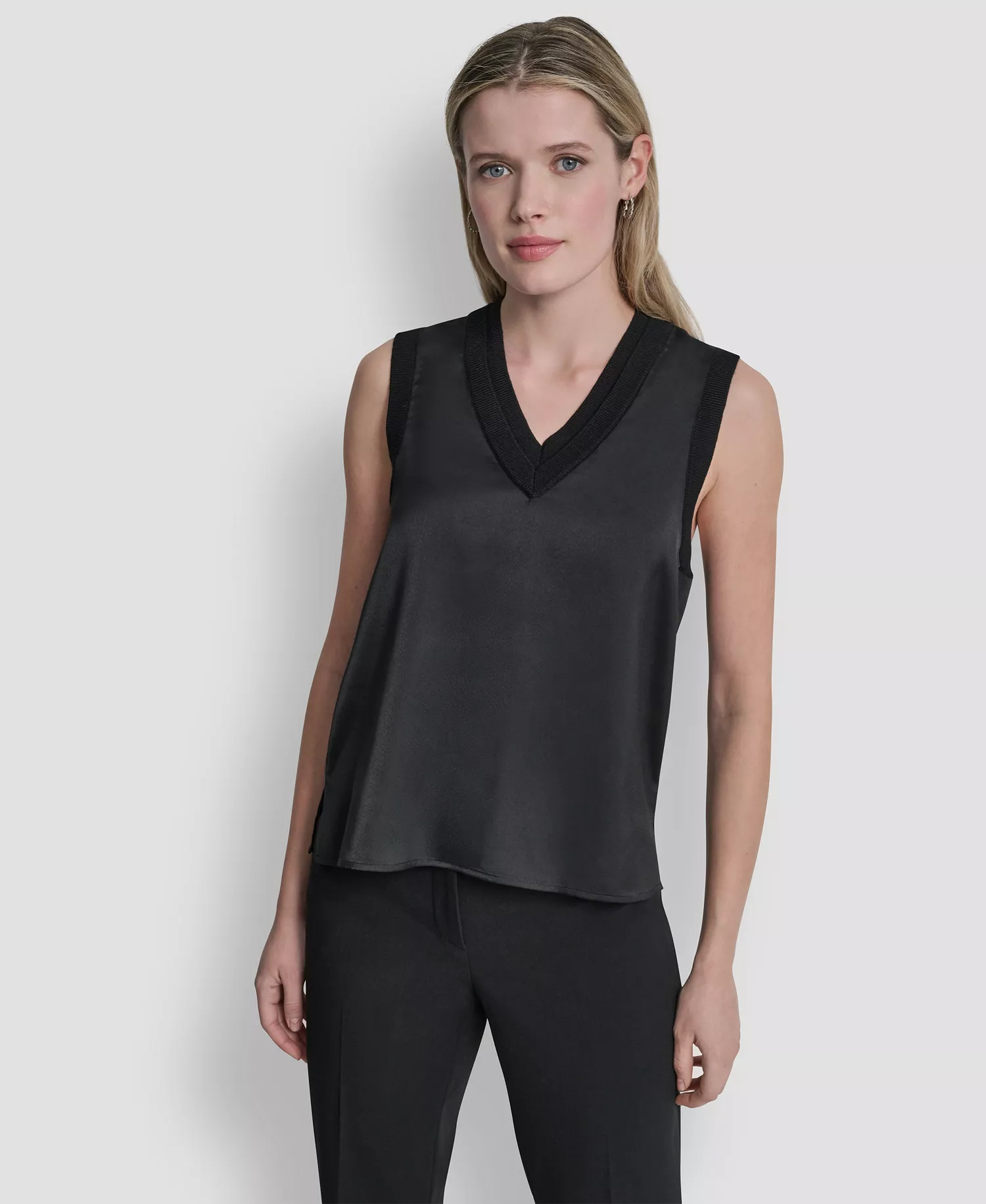 Women's Mixed Media V-Neck Sleeveless Sweater - Black - L