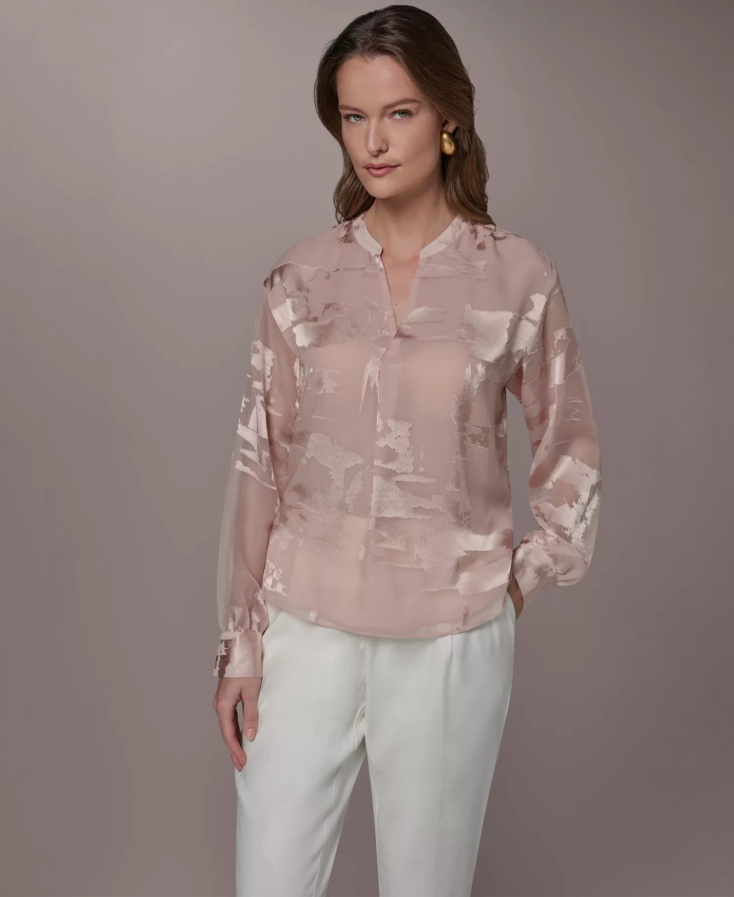 Women's Split V-Neck Long-Sleeve Top - Snow Petal - L