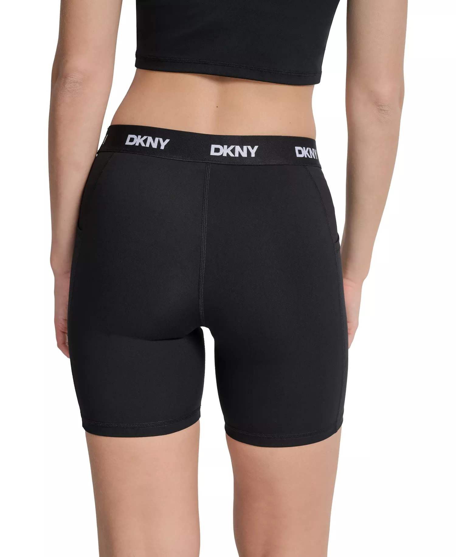 Women's Balance Compression Super High-Rise 6 Bike Shorts - Black - L
