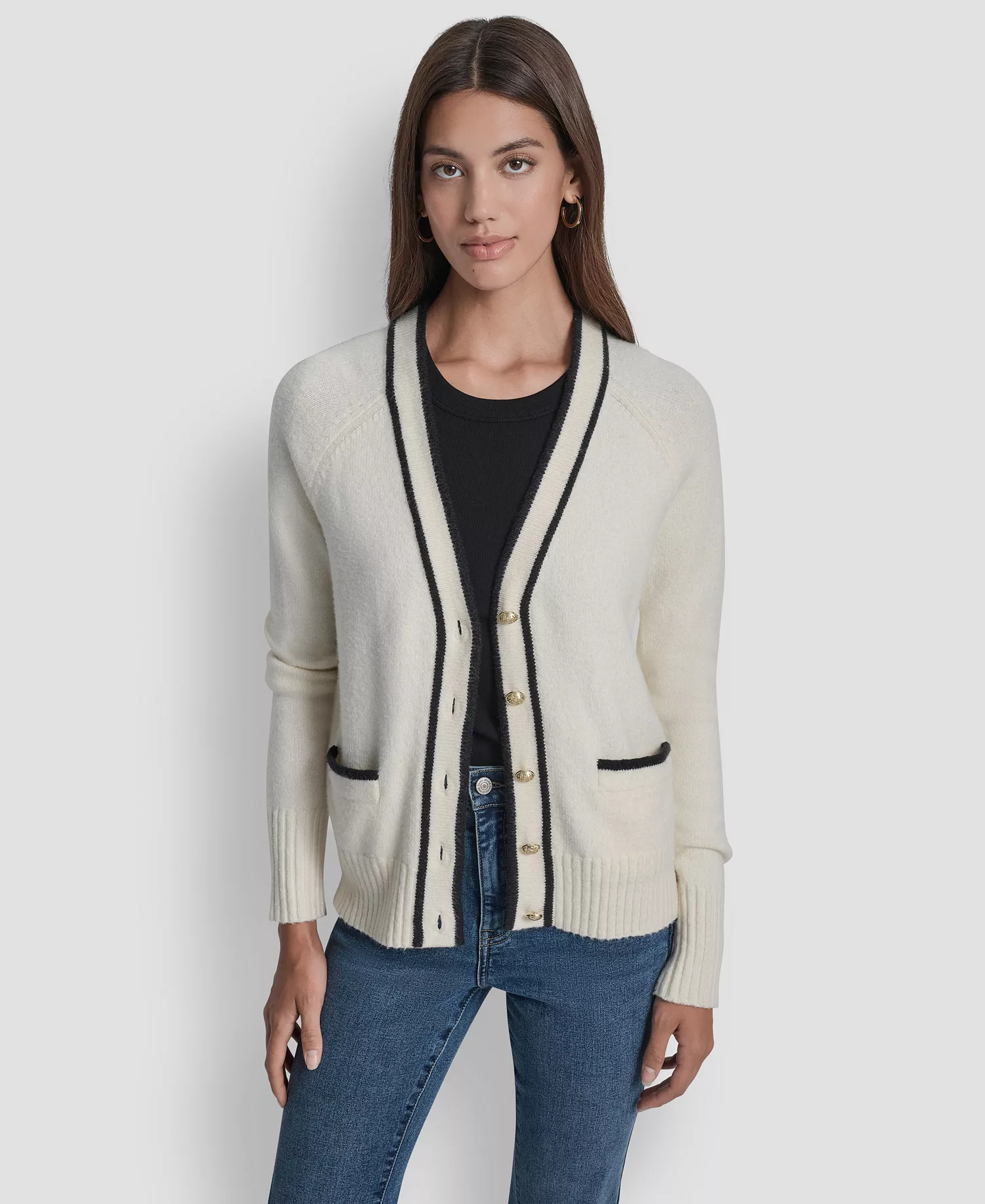 Women's Long Sleeve Tipped V-Neck Cardigan Sweater - Eggnog/Black - L