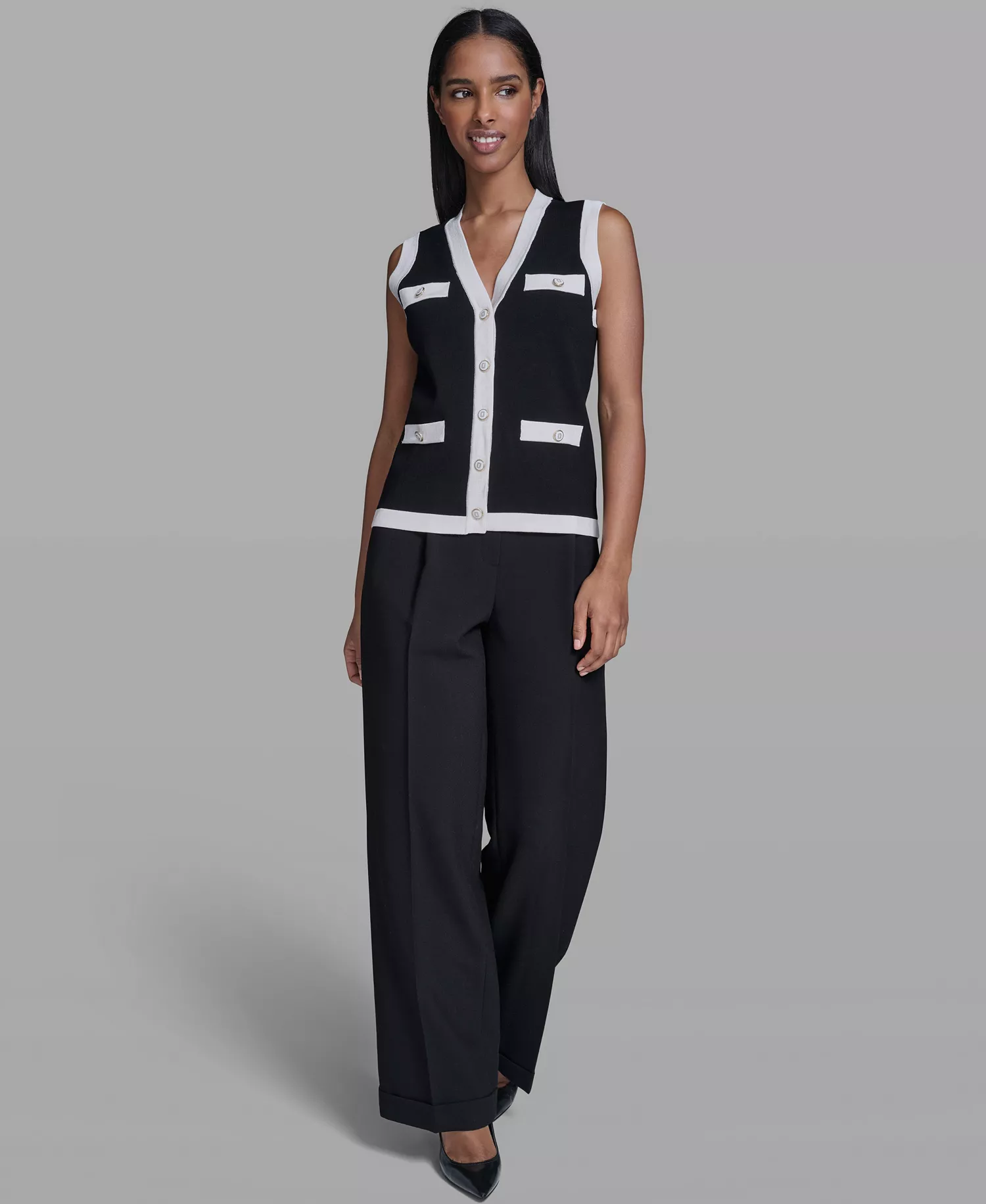 Women's Button-Down V-Neck Sweater - Black/white - L