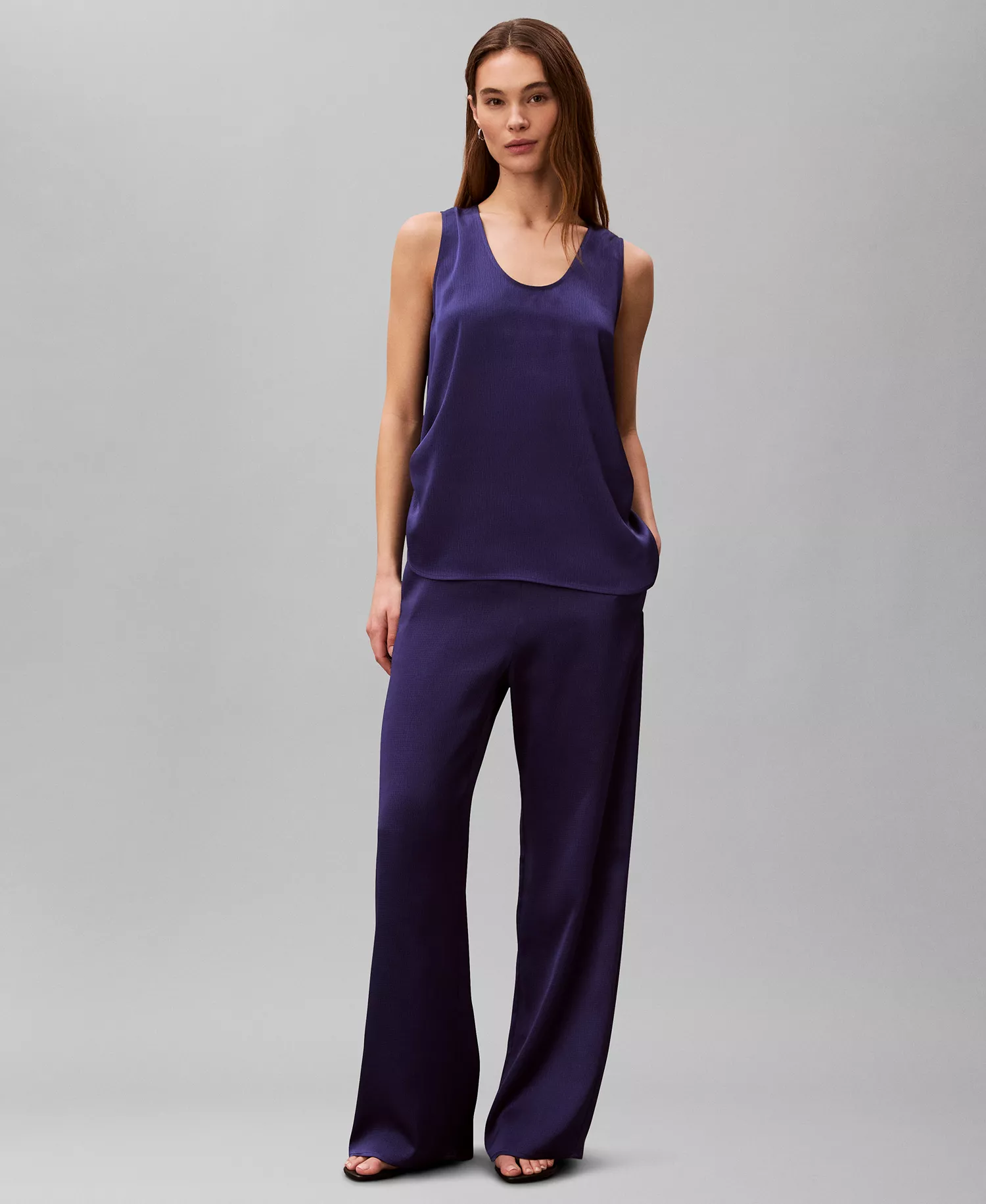 Women's Scoop Neck Tank Top and Women's Hammered Pull-On Pants - Steel Beams - L