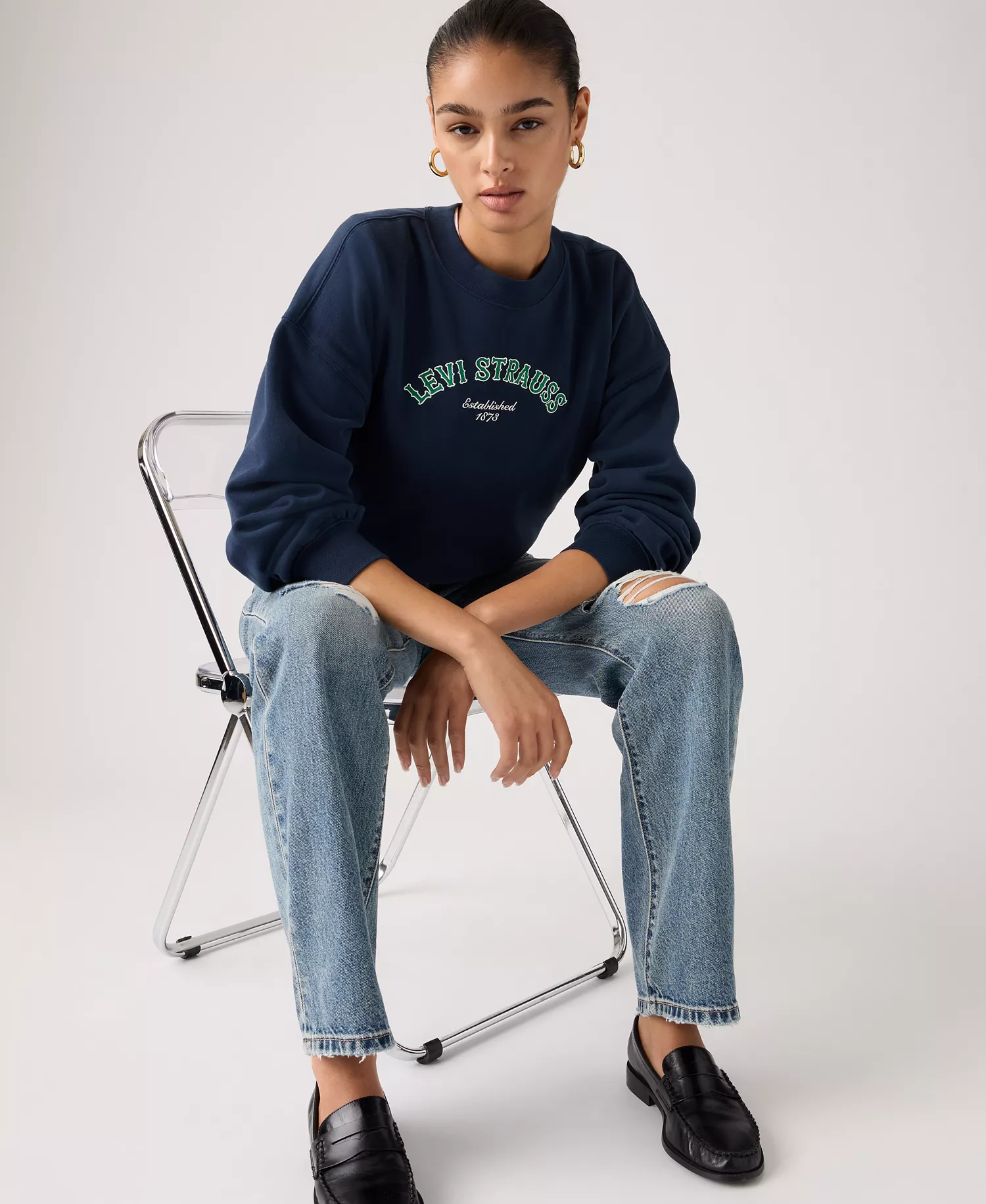 Women's Graphic Boxy Crew Neck Sweatshirt - Crew Western Collegiate Navy Blazer - L