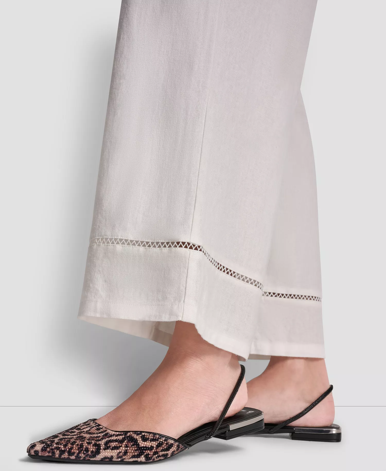 Women's High Rise Pull-On Wide Leg Ankle Pants - Ivory - L