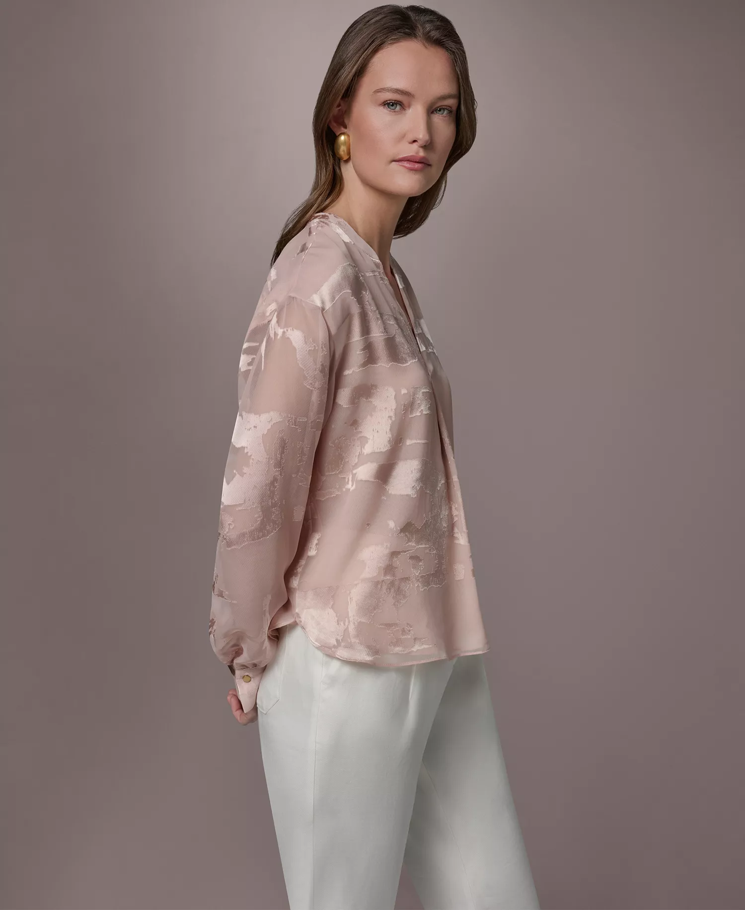 Women's Split V-Neck Long-Sleeve Top - Snow Petal - L