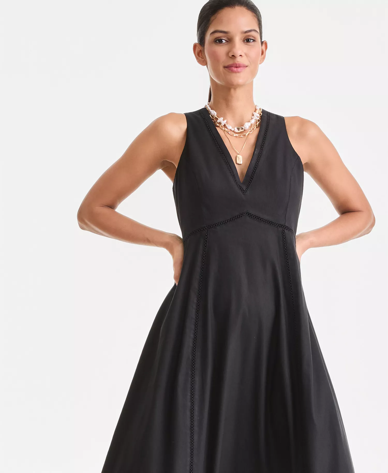Women's Sleeveless V-Neck Linen-Blend Midi Dress, Macy's Exclusive - Deep Black - L
