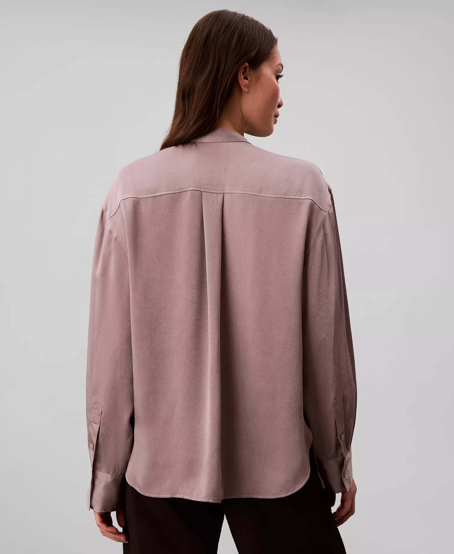 Women's Washed Satin Collared Relaxed Shirt - Dusted Fox - L