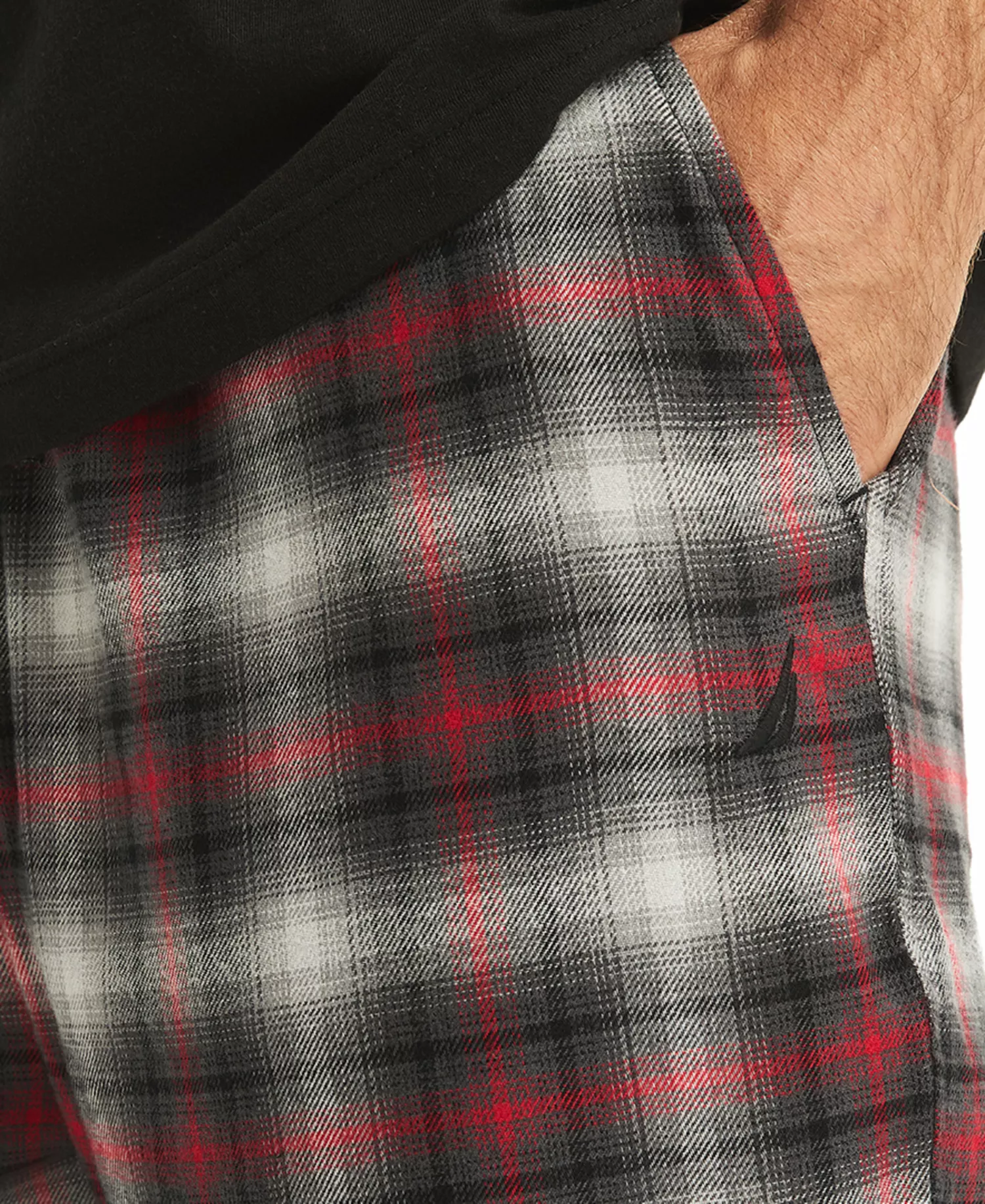 Men's Plaid Pajama Pants & Solid Pajama T-Shirt Set - True Black - L