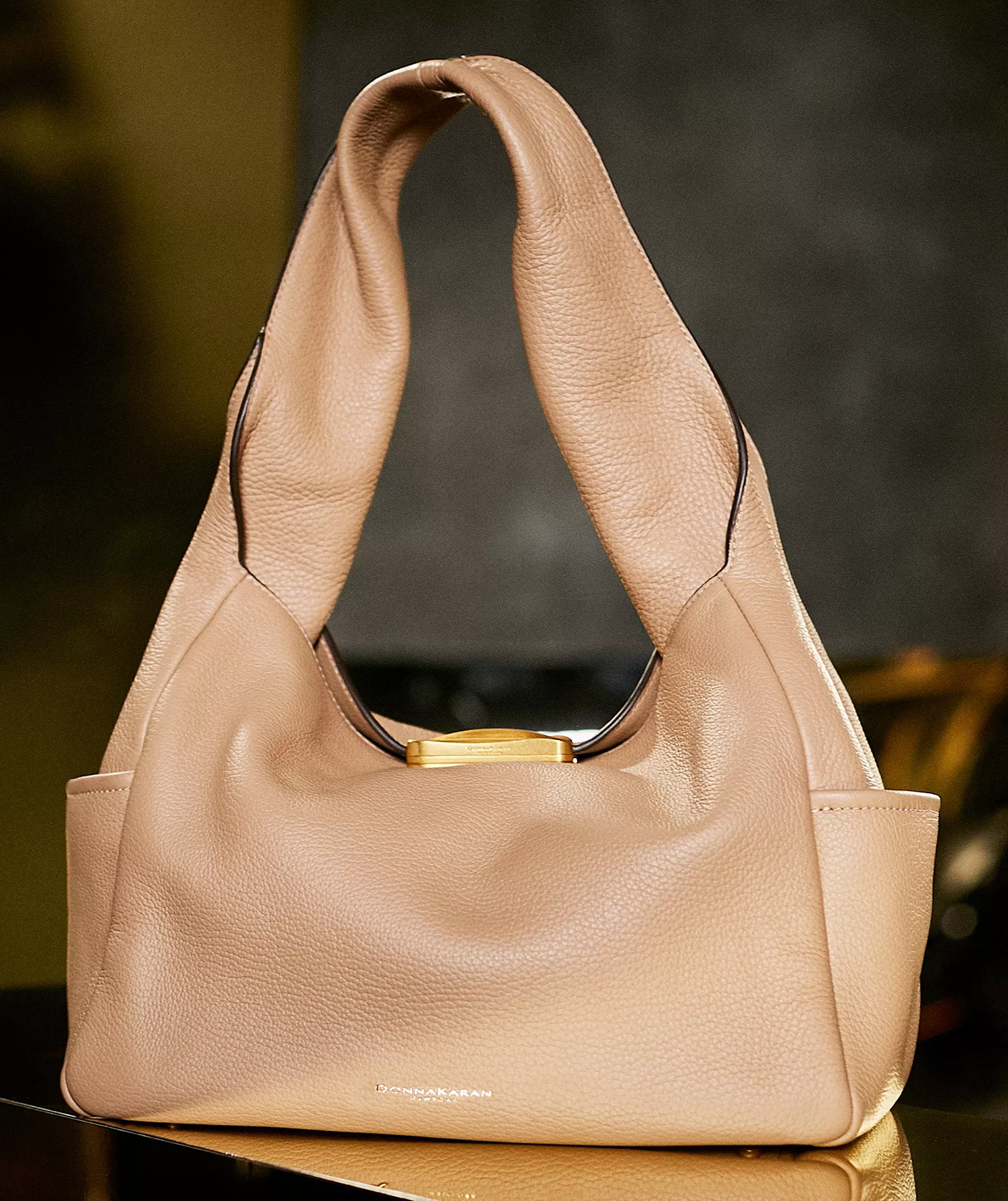 Amagansett Soft-Rolled Leather Shoulder with Sculpted Magnet Closure - Black/gold - NO SIZE