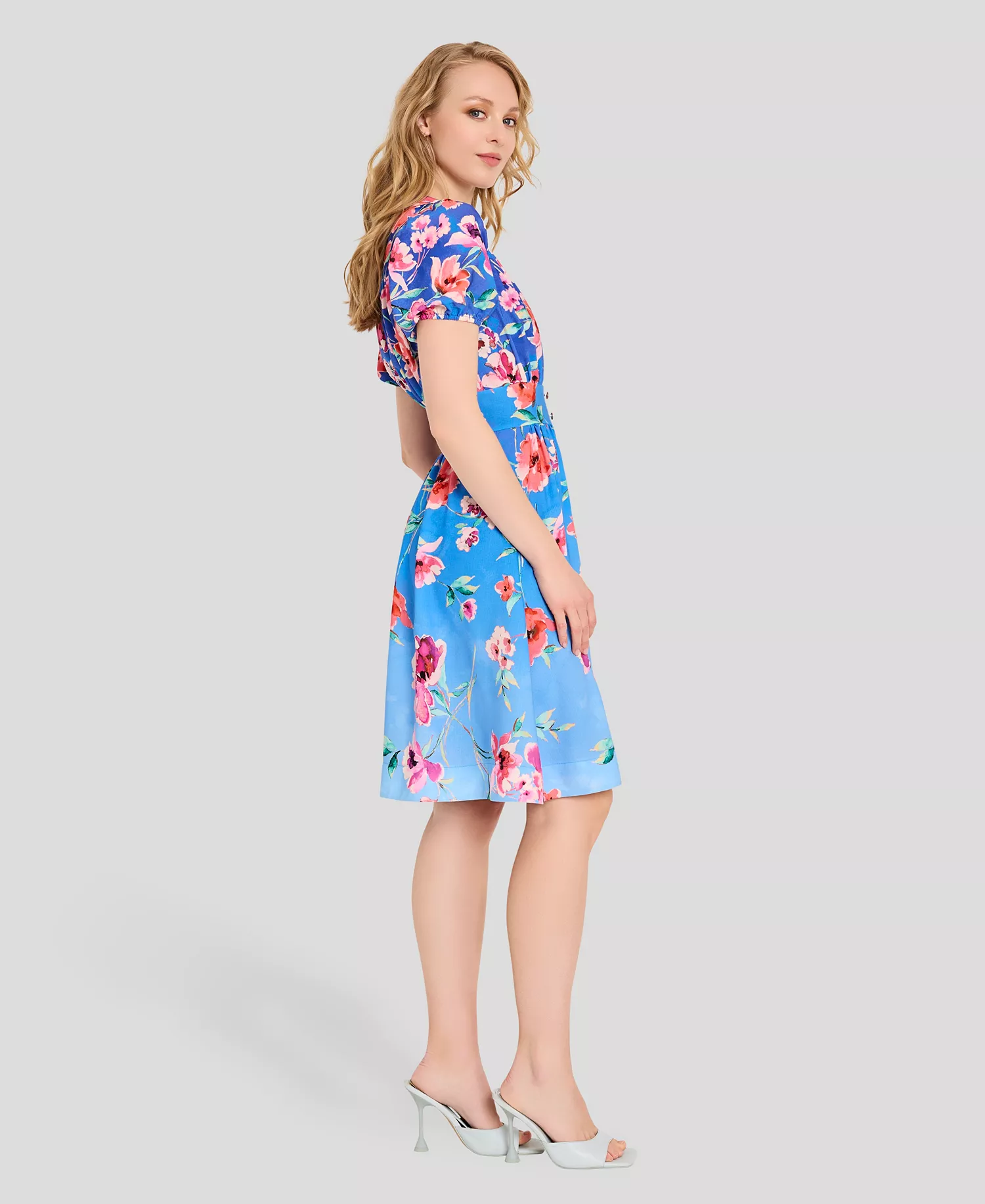 Petite V-neck Short-Sleeve Dress - Peri Floral - 0P