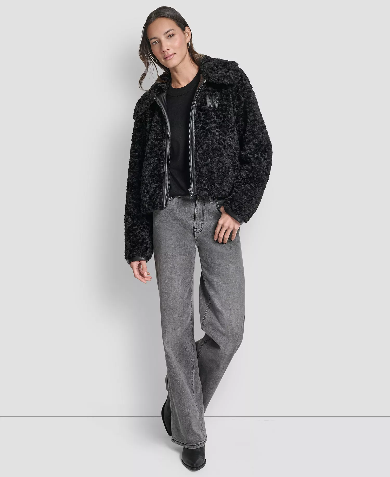 Women's Collared Zip Up Jacket - Black - L