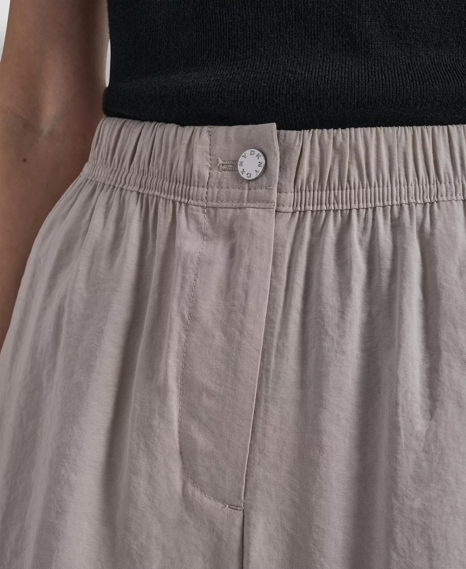 Women's Short-Sleeve Boxy 2-Layer Mesh Sweater and Tumbled Twill Cargo Pant - Pebble - L