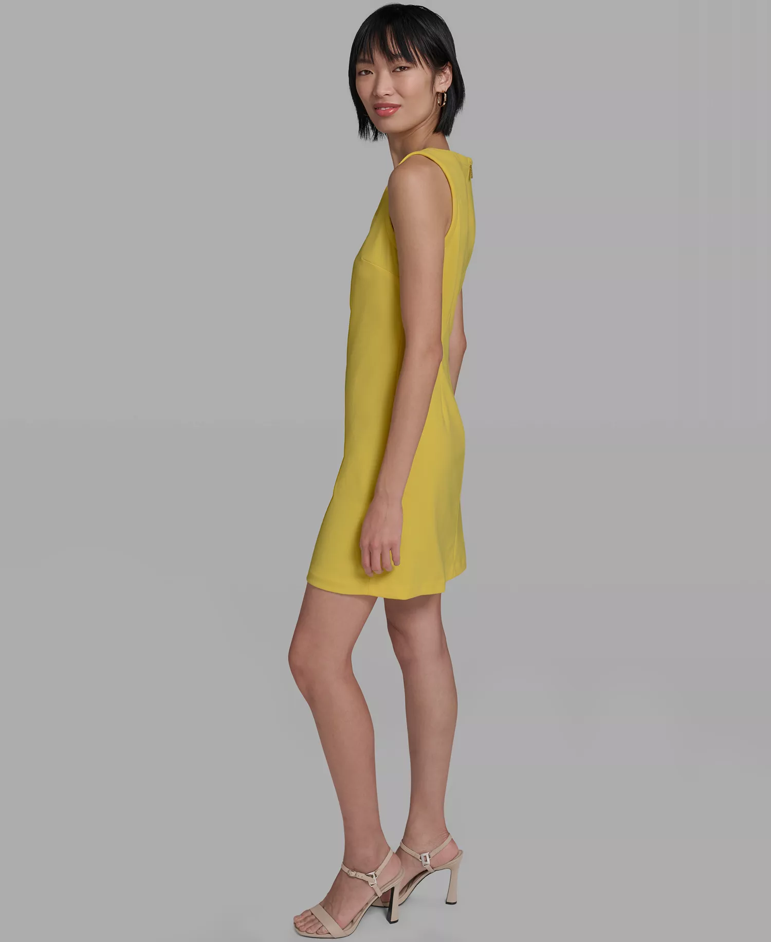 Women's Notch-Neck Sleeveless Knee length Dress - Black - 10