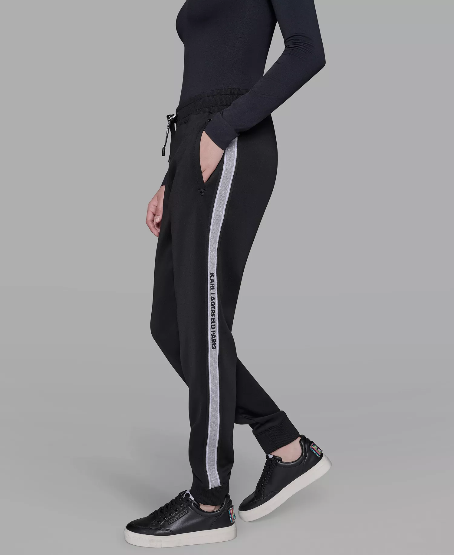 Women's Logo Tape Joggers - Black - L