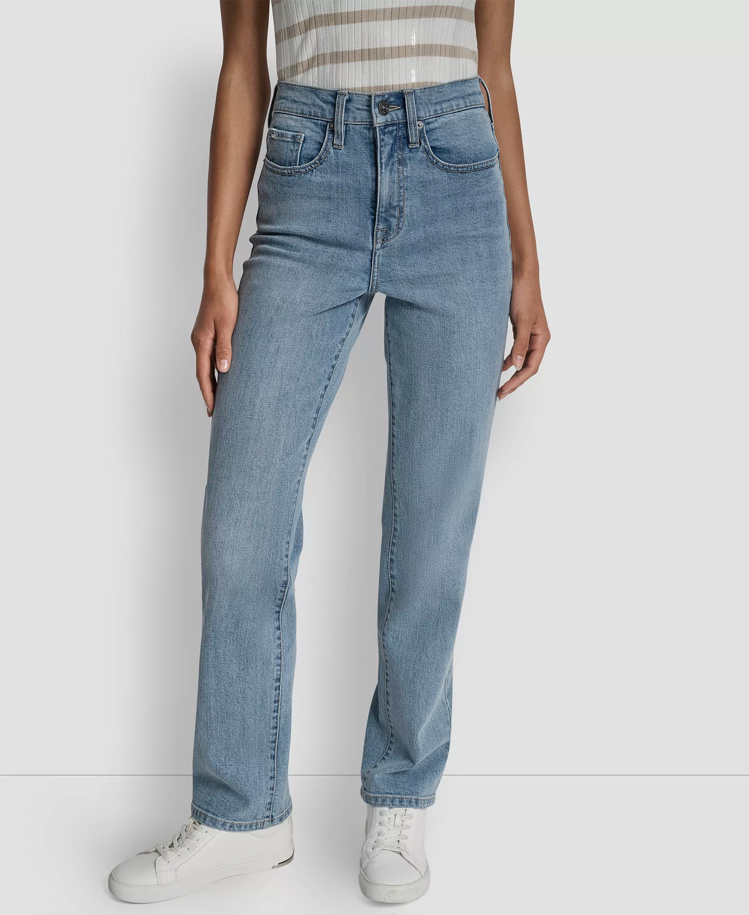 Women's Classic High Rise Straight Leg Jeans - Bryant Wash - 24