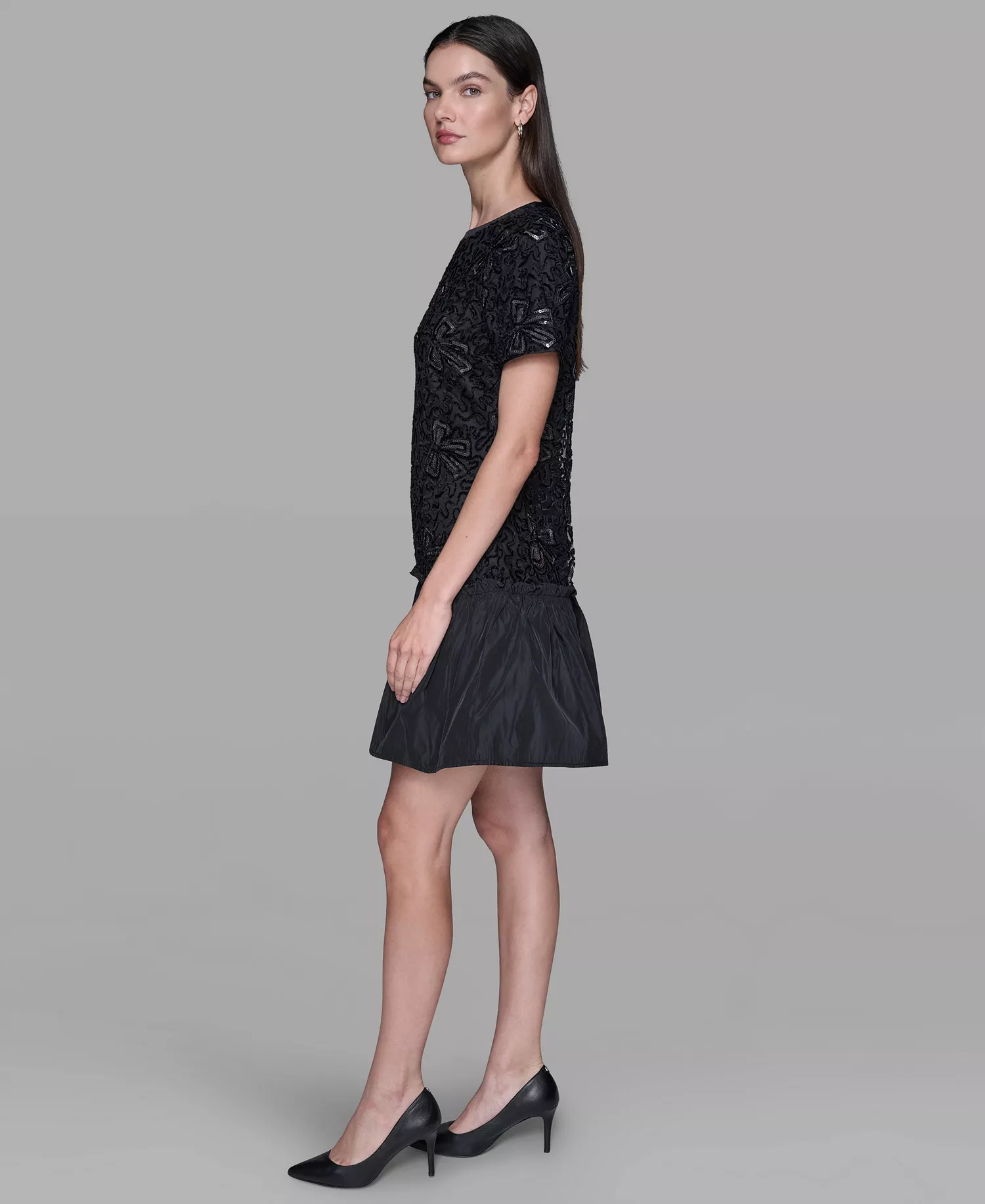 Women's Sequin Bow Applique Drop-Waist Dress - Black - 0