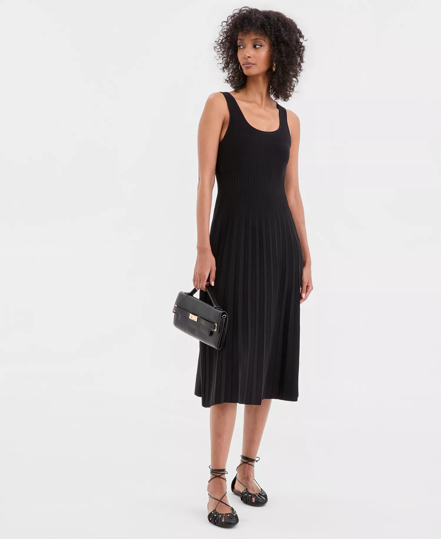 Women's Sleeveless Pleated Sweater Dress, Macy's Exclusive - Deep Black - L