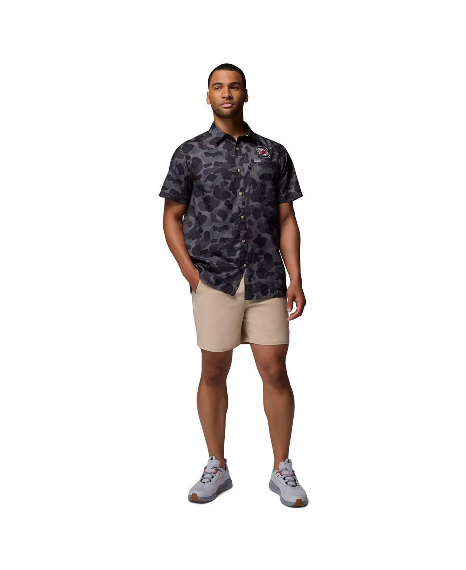 Men's Black South Carolina Gamecocks Super Slack Tide Omni-Wick Button-Up Shirt - Black - M