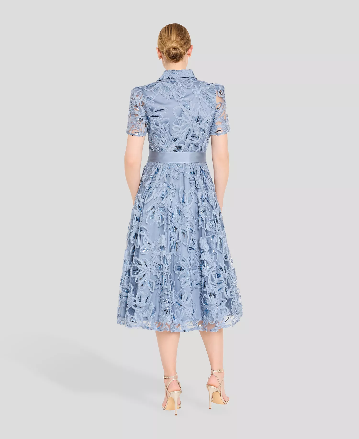 Women's Sequin Detail Collared V-Neck Midi Dress - Sky Blue - 10