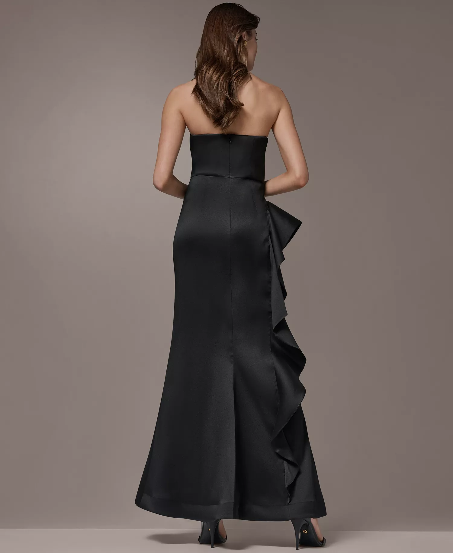 Women's Strapless Side Ruffle Gown - Black - 10